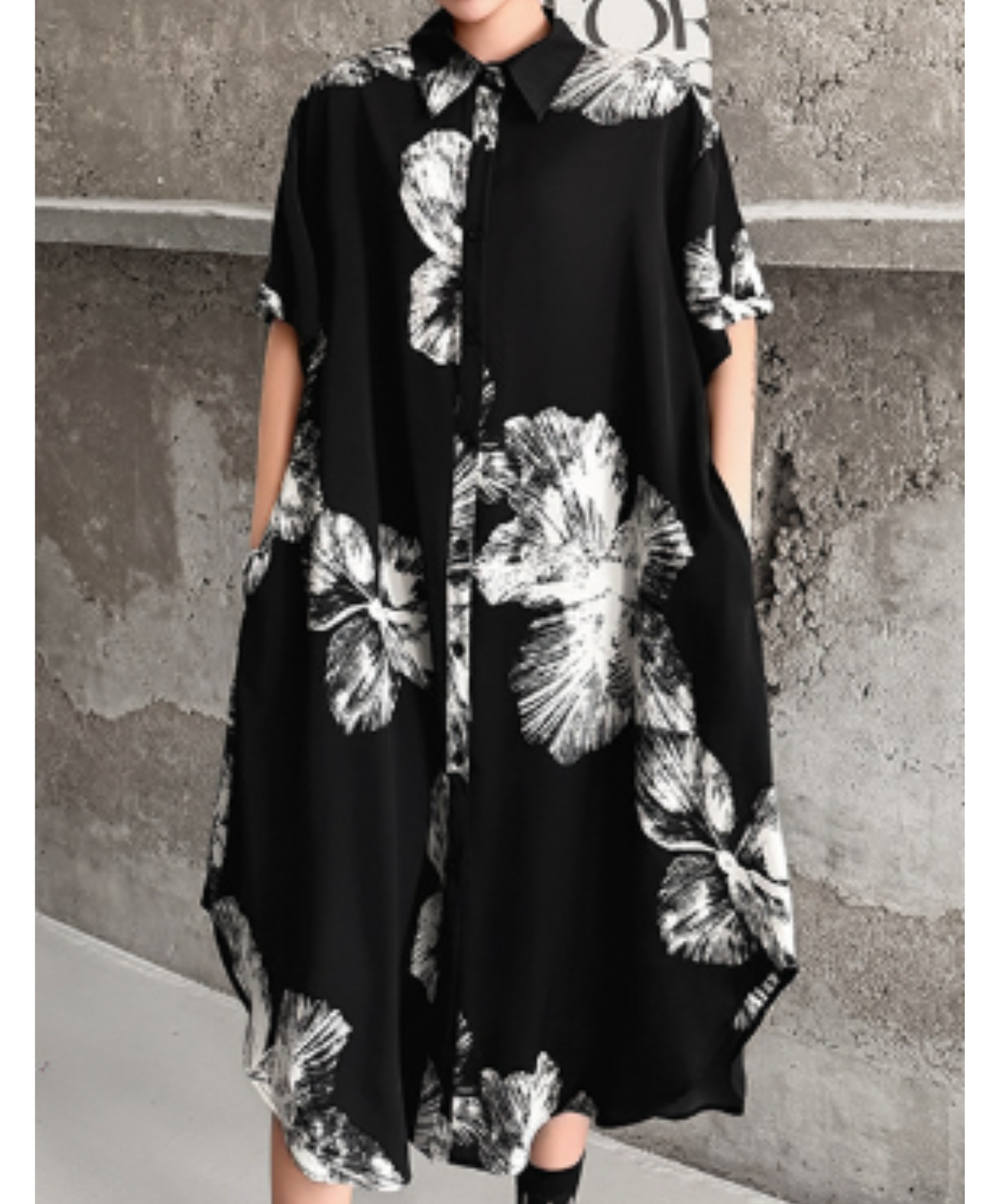 dark retro print relaxed fit long shirt EN2986