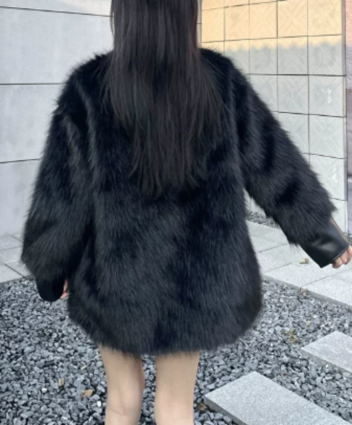 dark shaggy lapel mixed-material paneling jacket EN3188