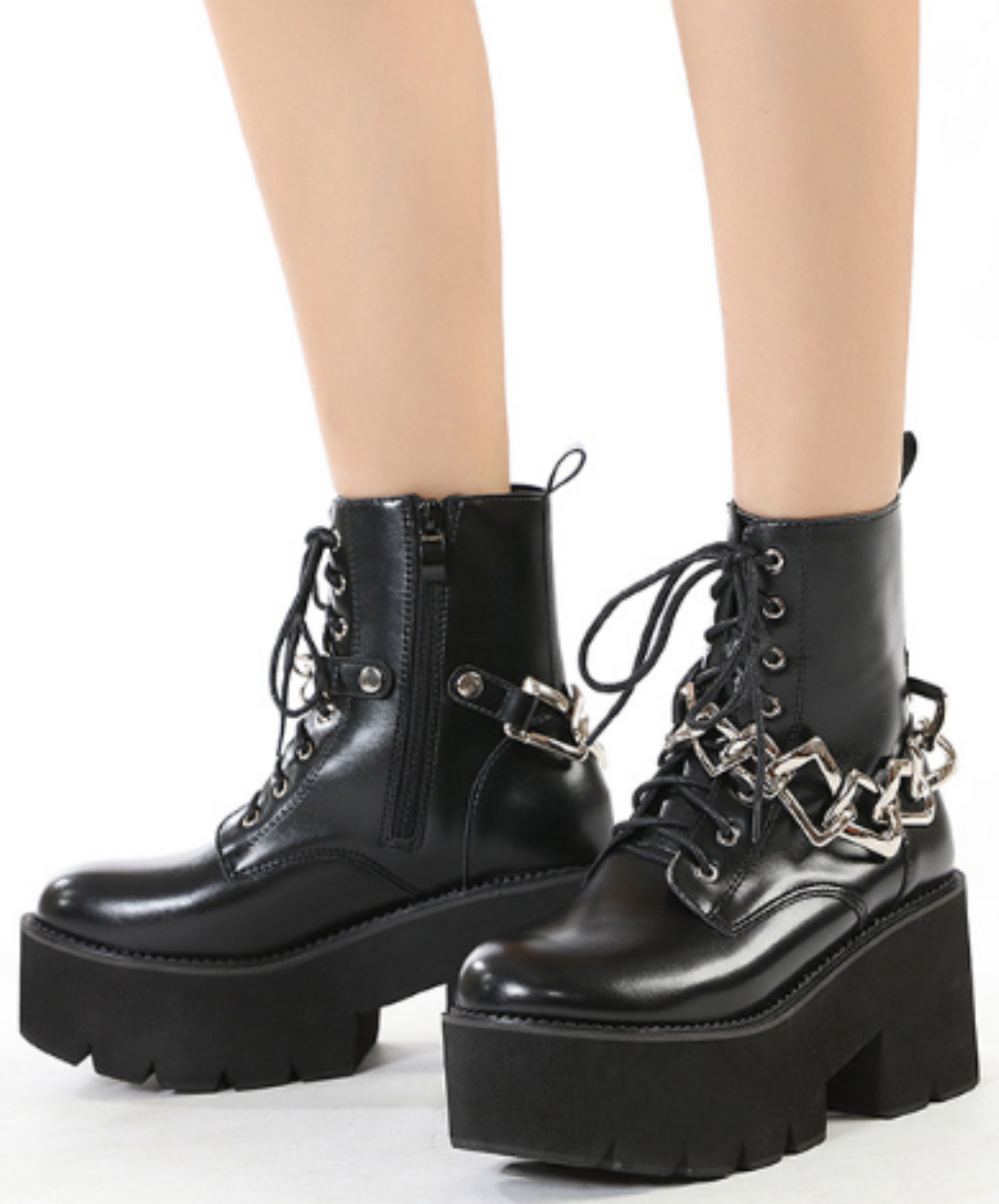 big chain decorative zip up boots EN1295