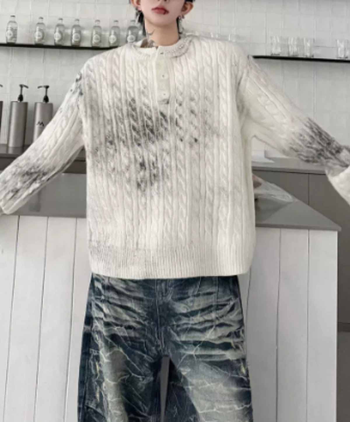 cable-knit with a distressed finish sweater EN3241