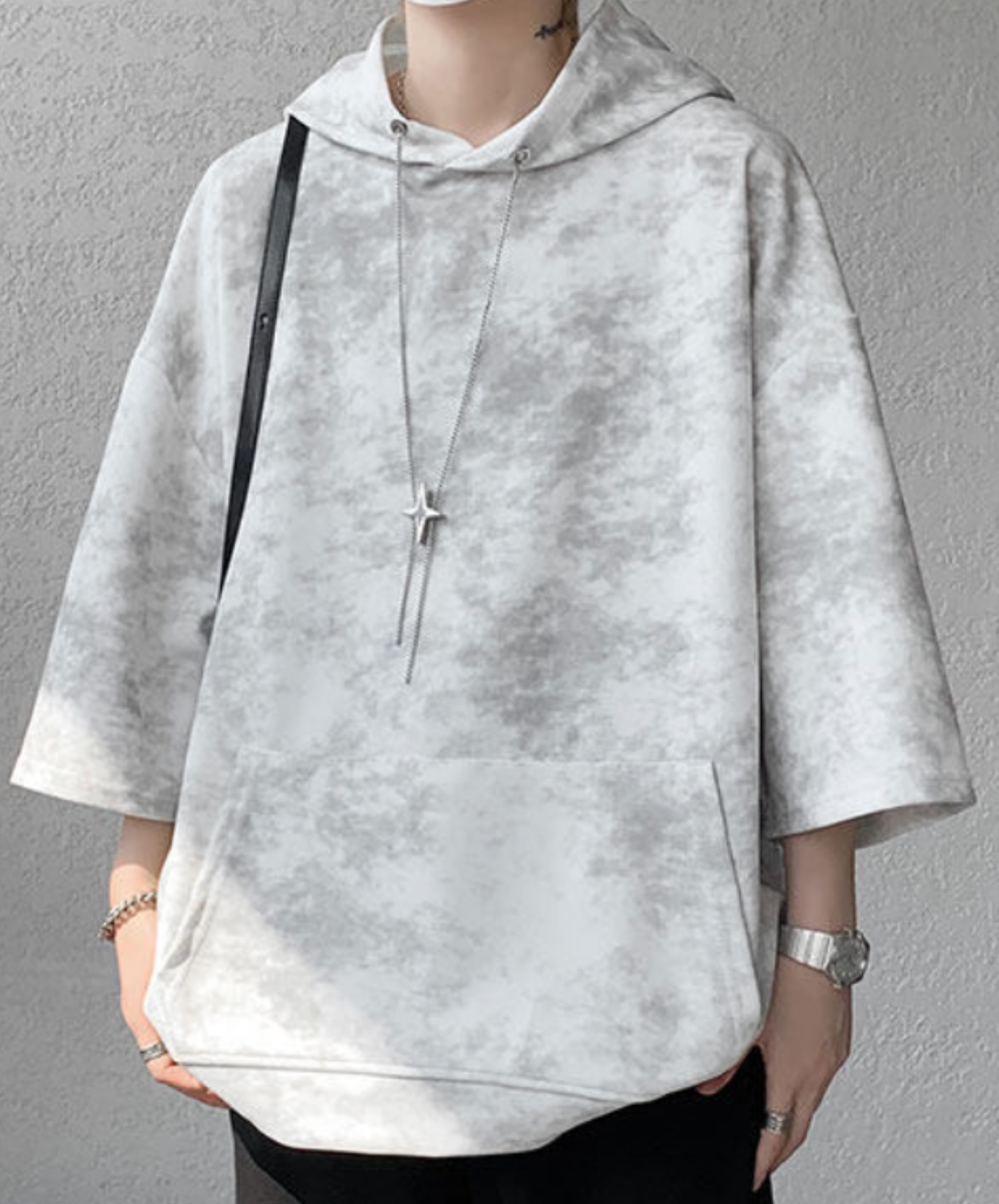 star motif neck strap hoodie EN2845