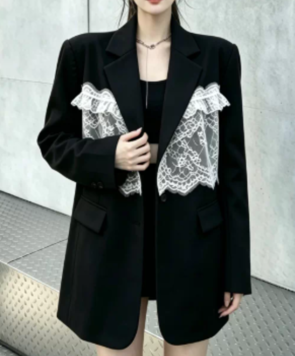 panelled design with a lace bow tie jacket EN3166