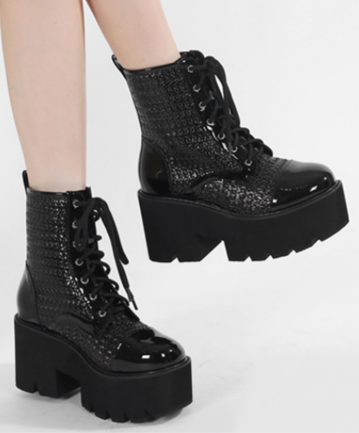 dark patchwork mesh boots EN2805