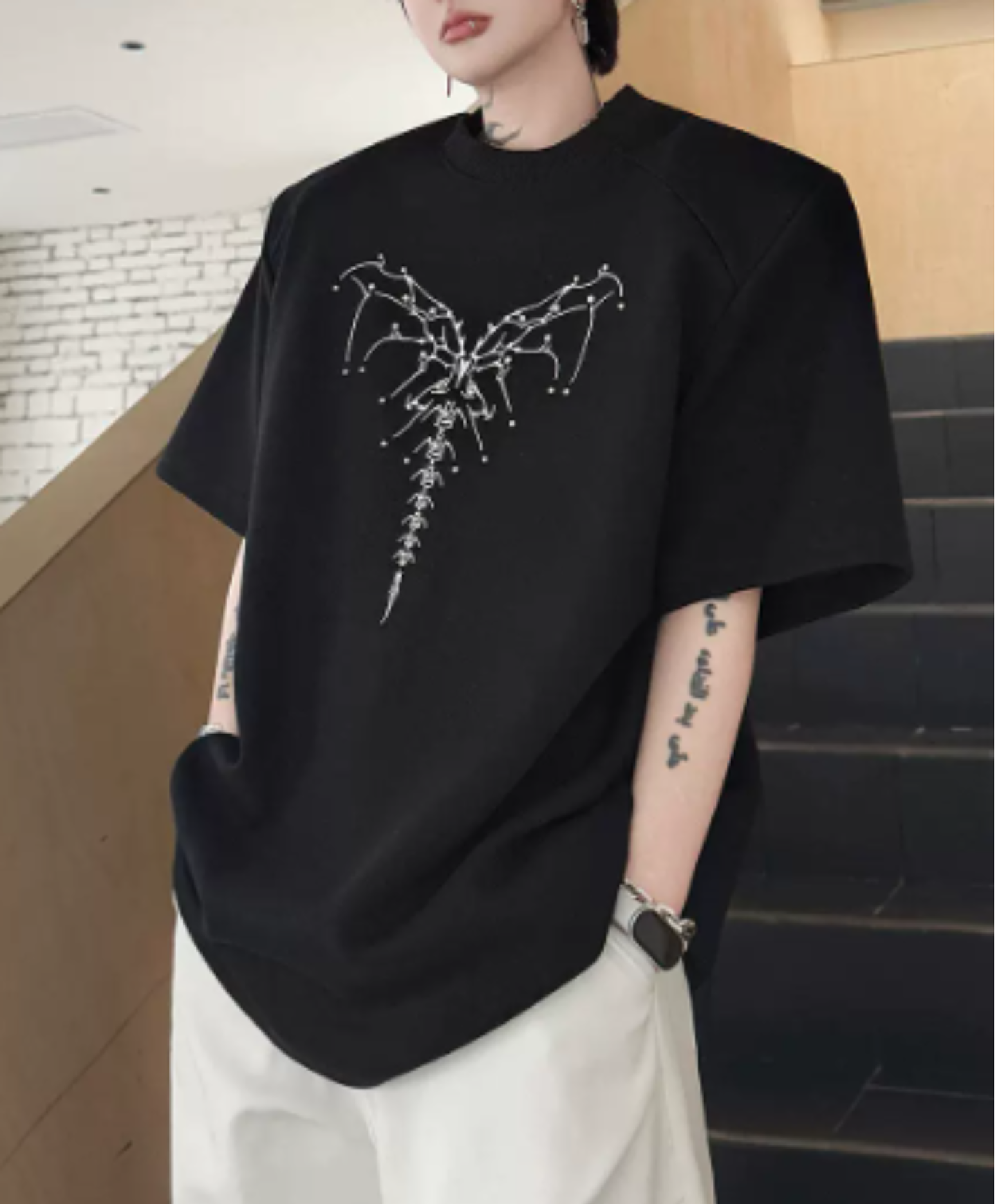 dark heart bead embroidery t-shirt EN2875