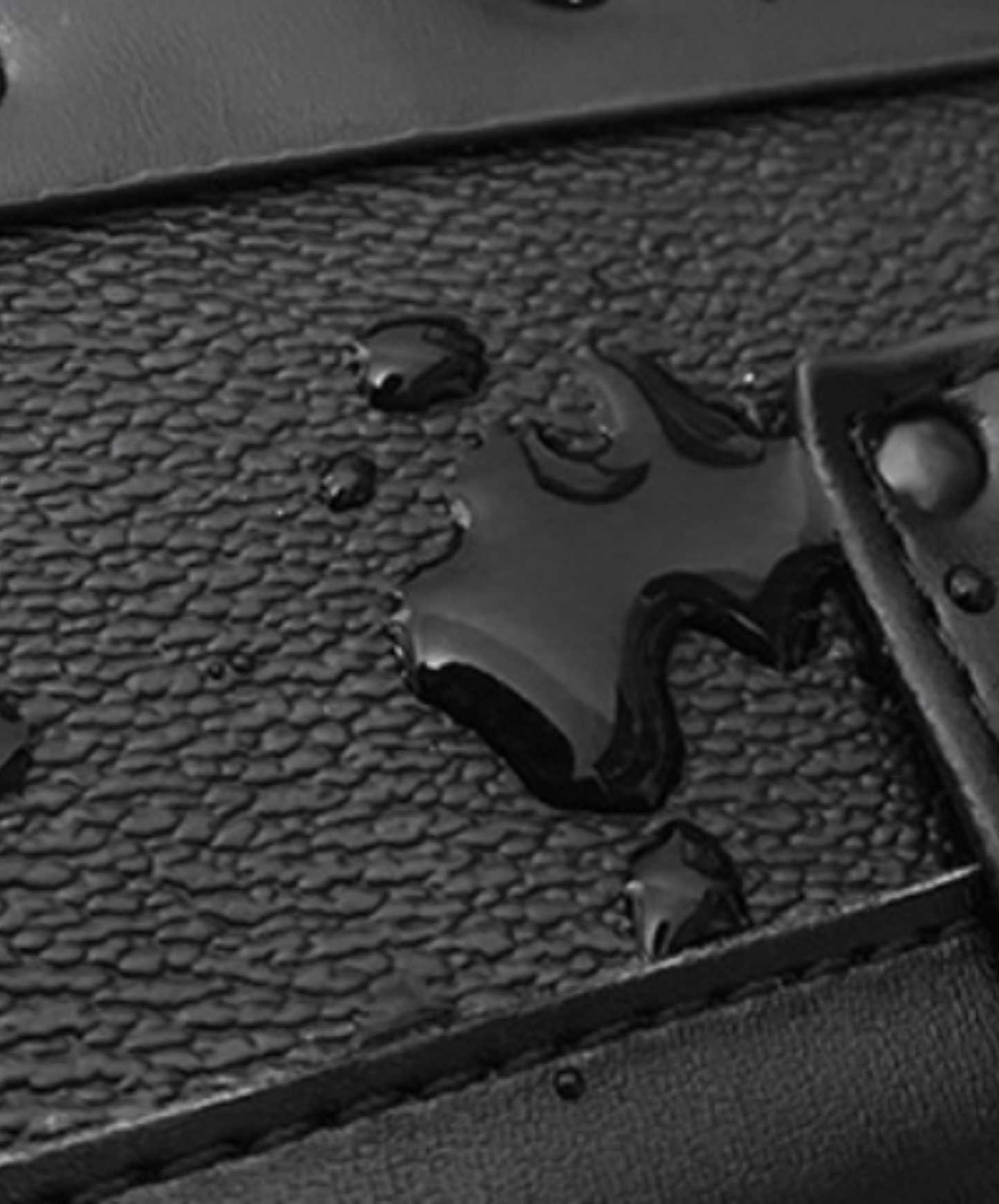 retro treasure chest design shoulder bag EN2131