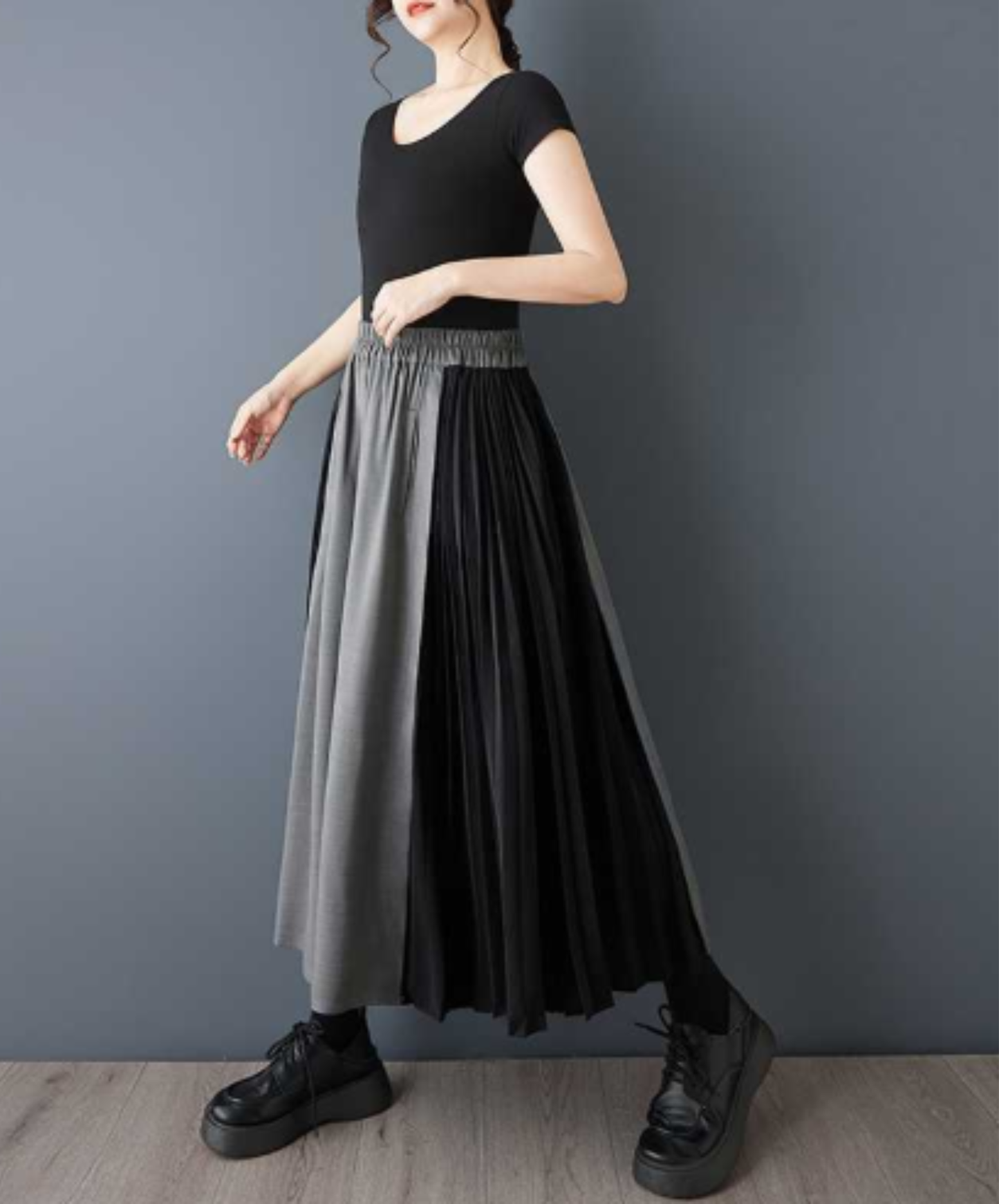 dark-toned pleated cropped trousers wide pants EN3048