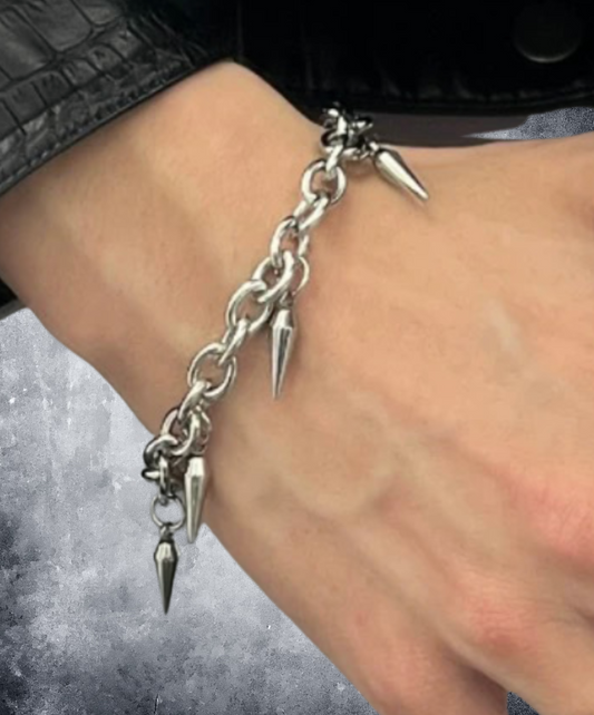pointed rivet chain bracelet EN2661