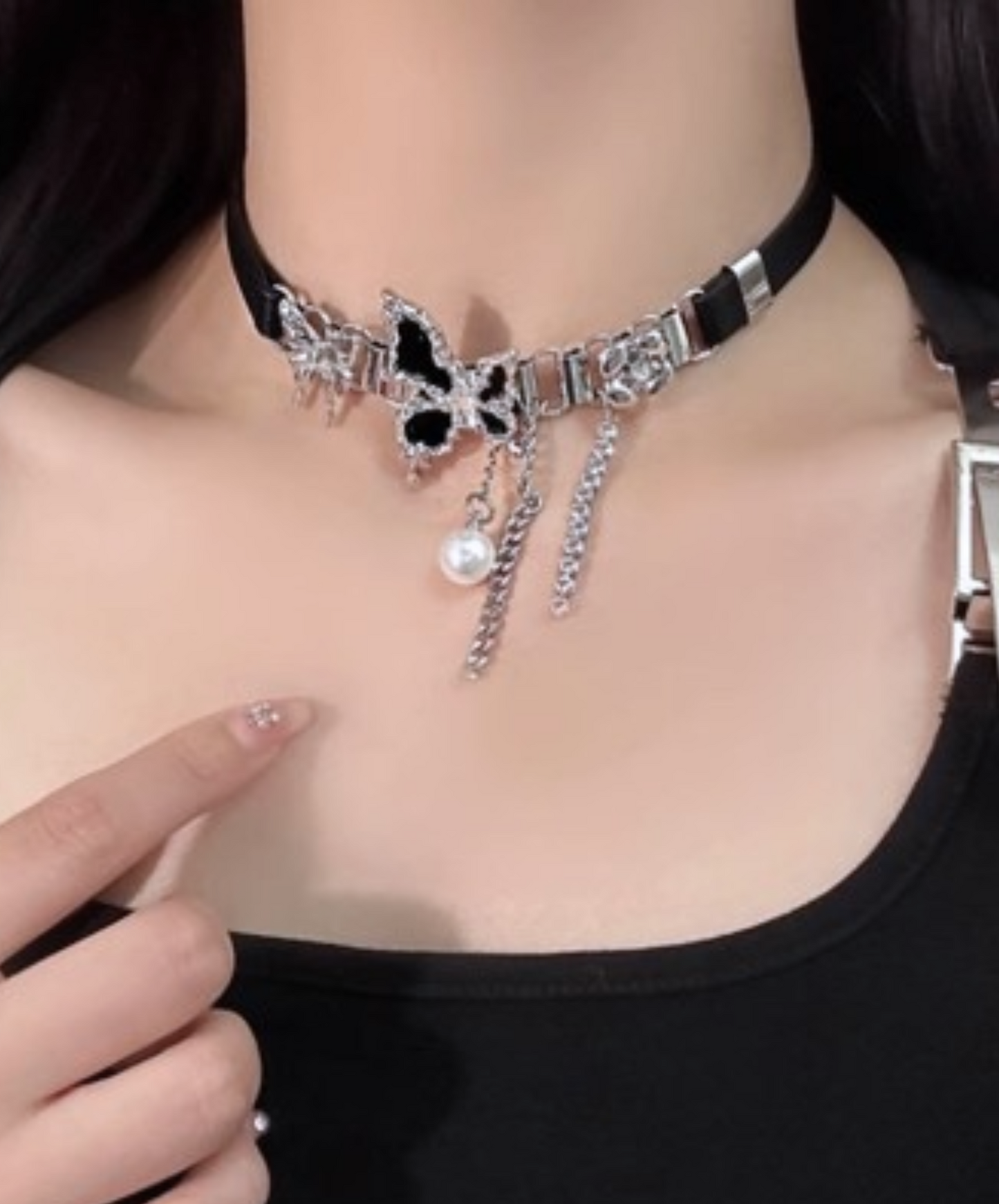 dark butterfly choker EN1791