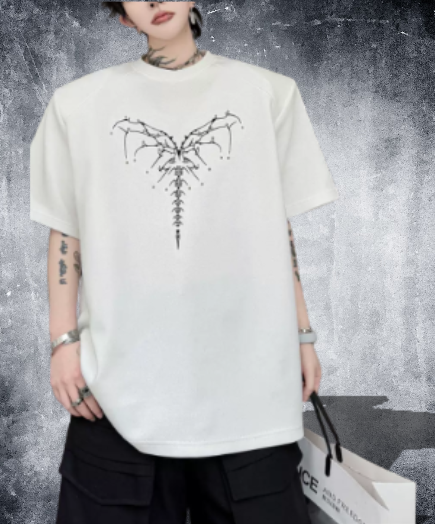 dark heart bead embroidery t-shirt EN2875
