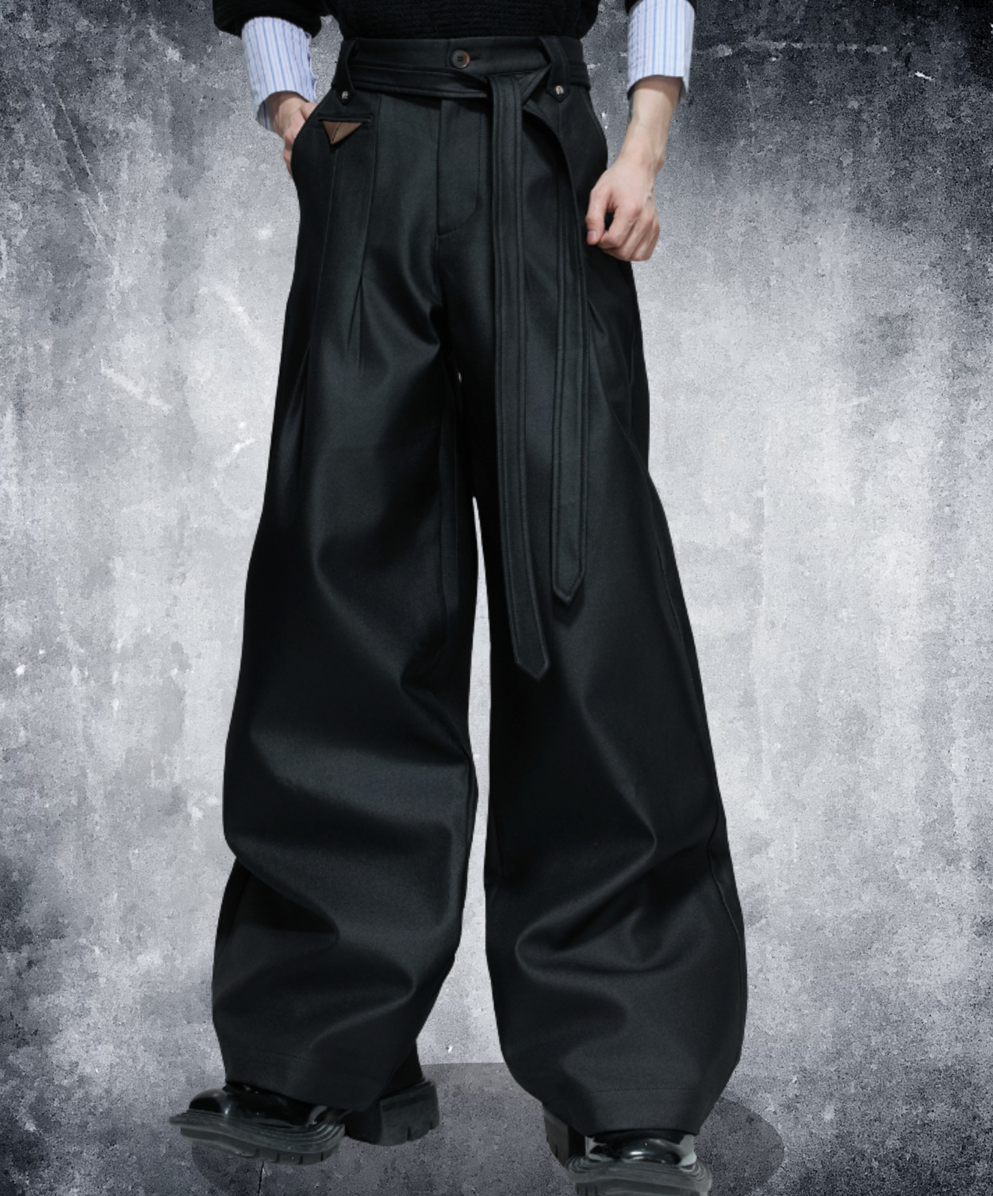 shiny pleated straight leg pants EN2639