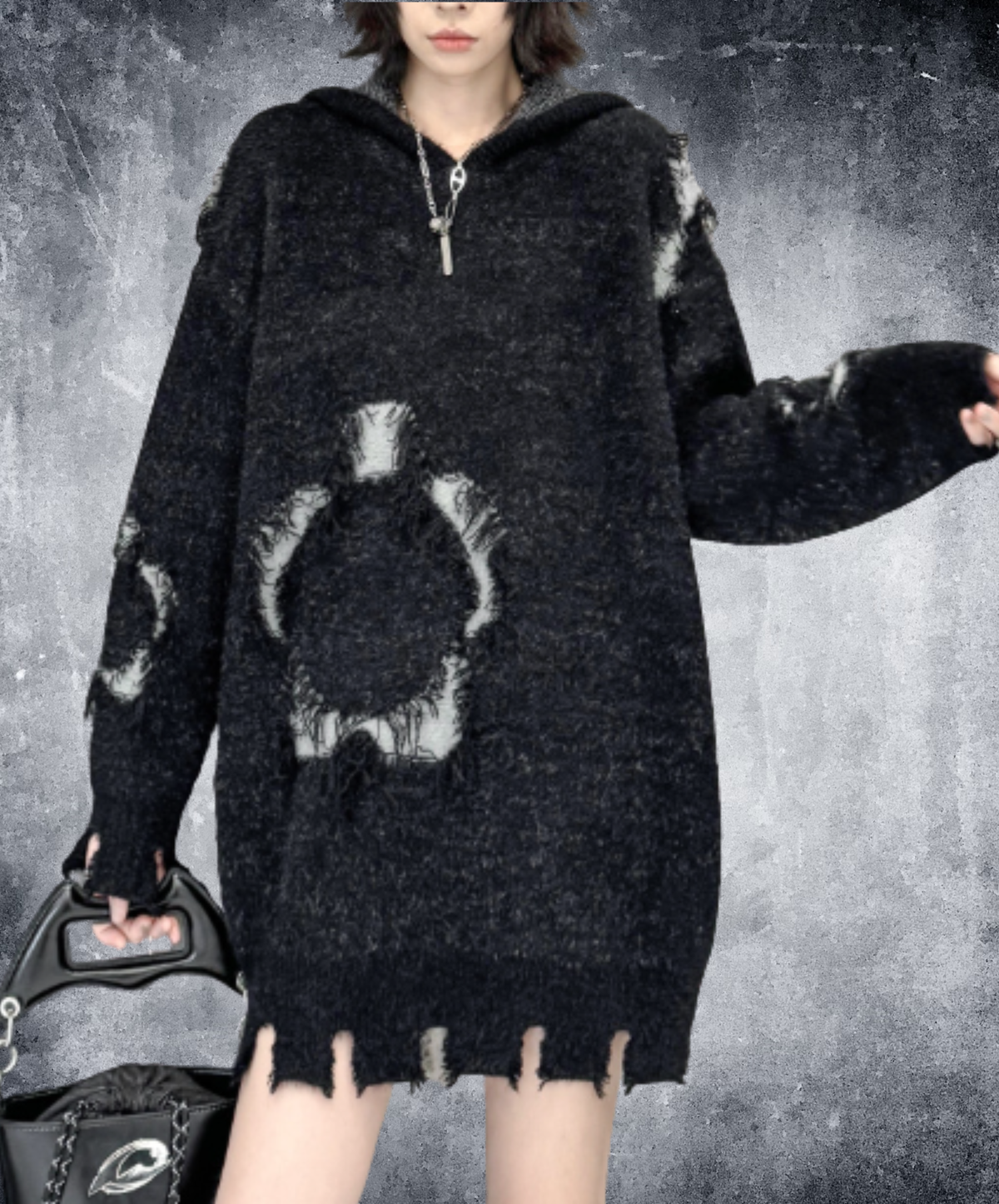 circle graphic with distressed finish sweater EN3203
