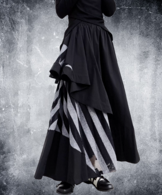dark irregular striped patchwork pattern skirt EN2993