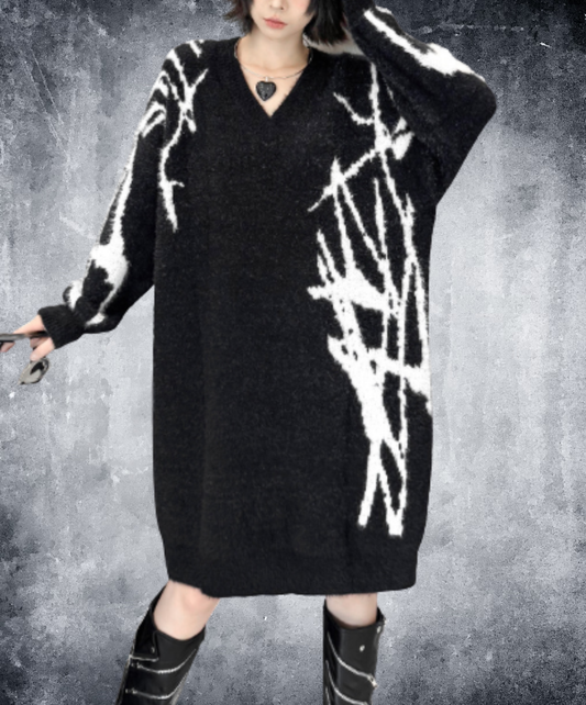 v-neck with a painted graphic sweater EN3202