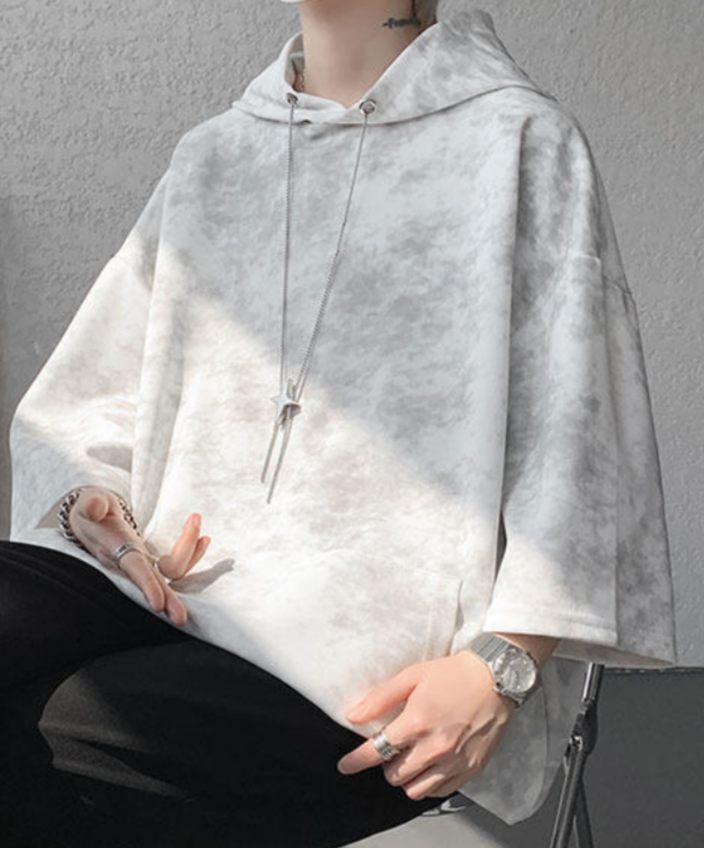 star motif neck strap hoodie EN2845