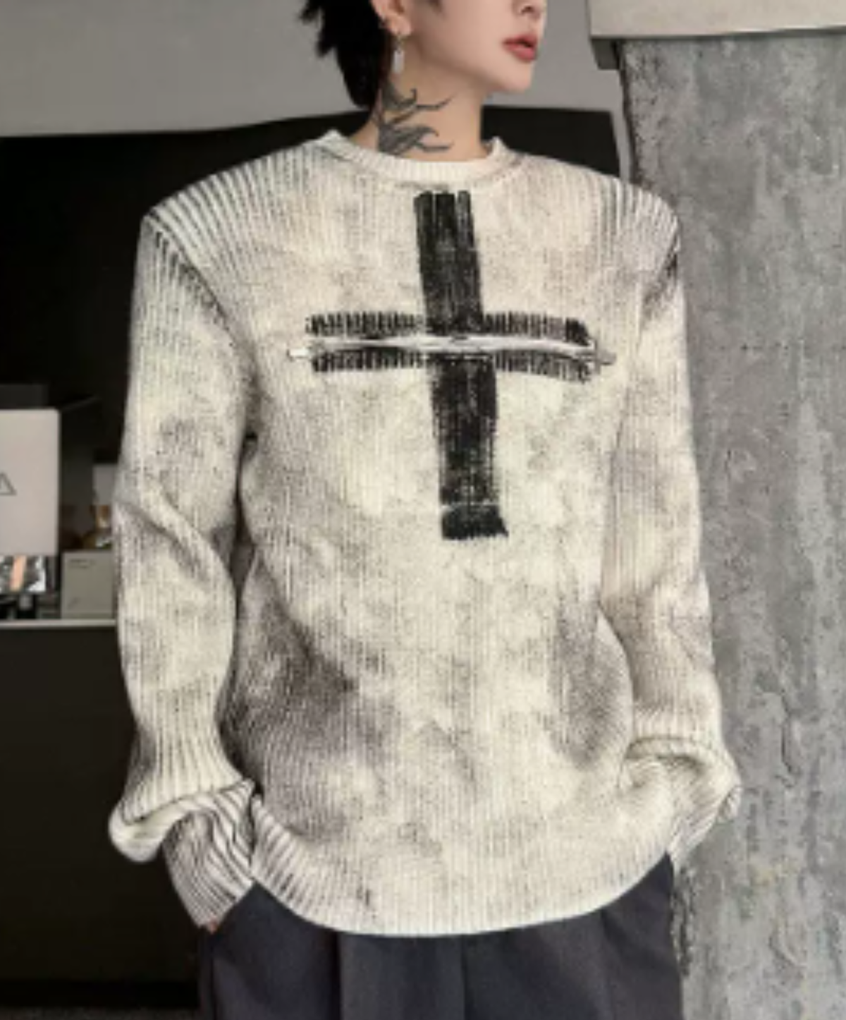 front-motif zip design sweater EN3242