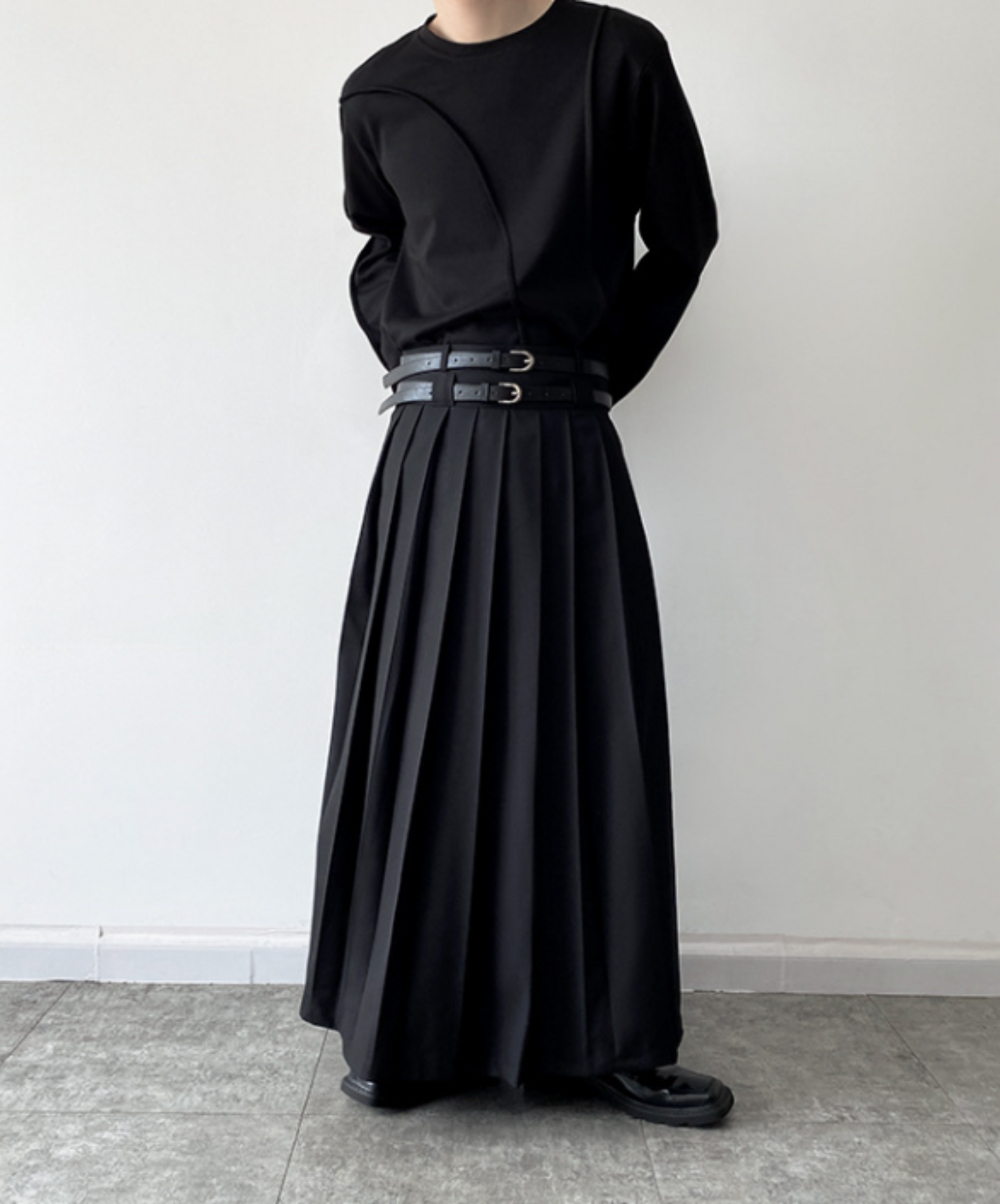 【style26】dark mode outfit set EN983（ sweatshirts + skirt set）