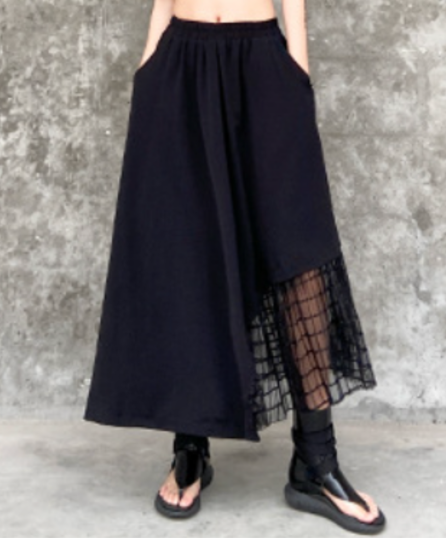 mixed material stitch mesh skirt EN2331
