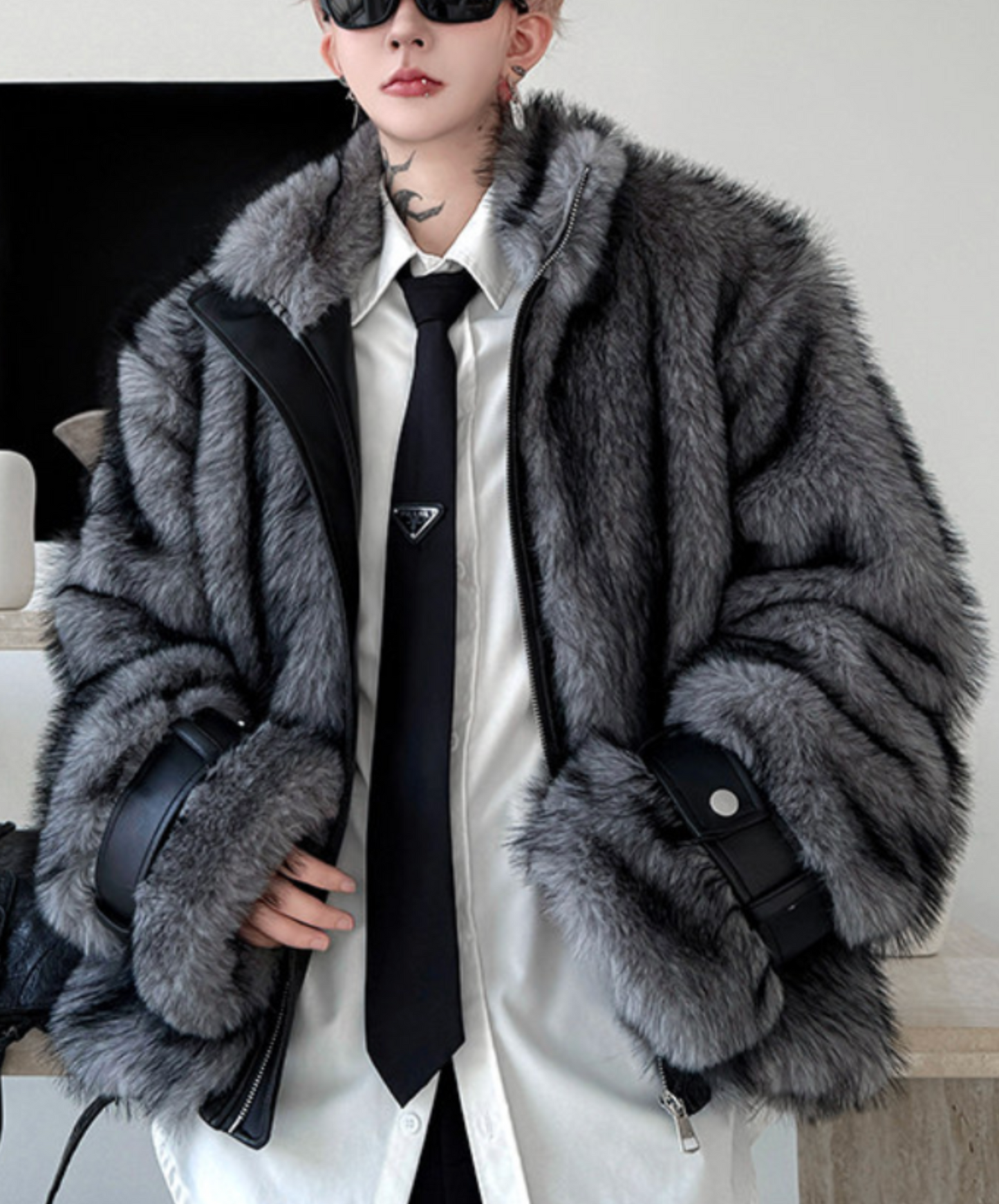 wolf-style fake fur jacket EN2618