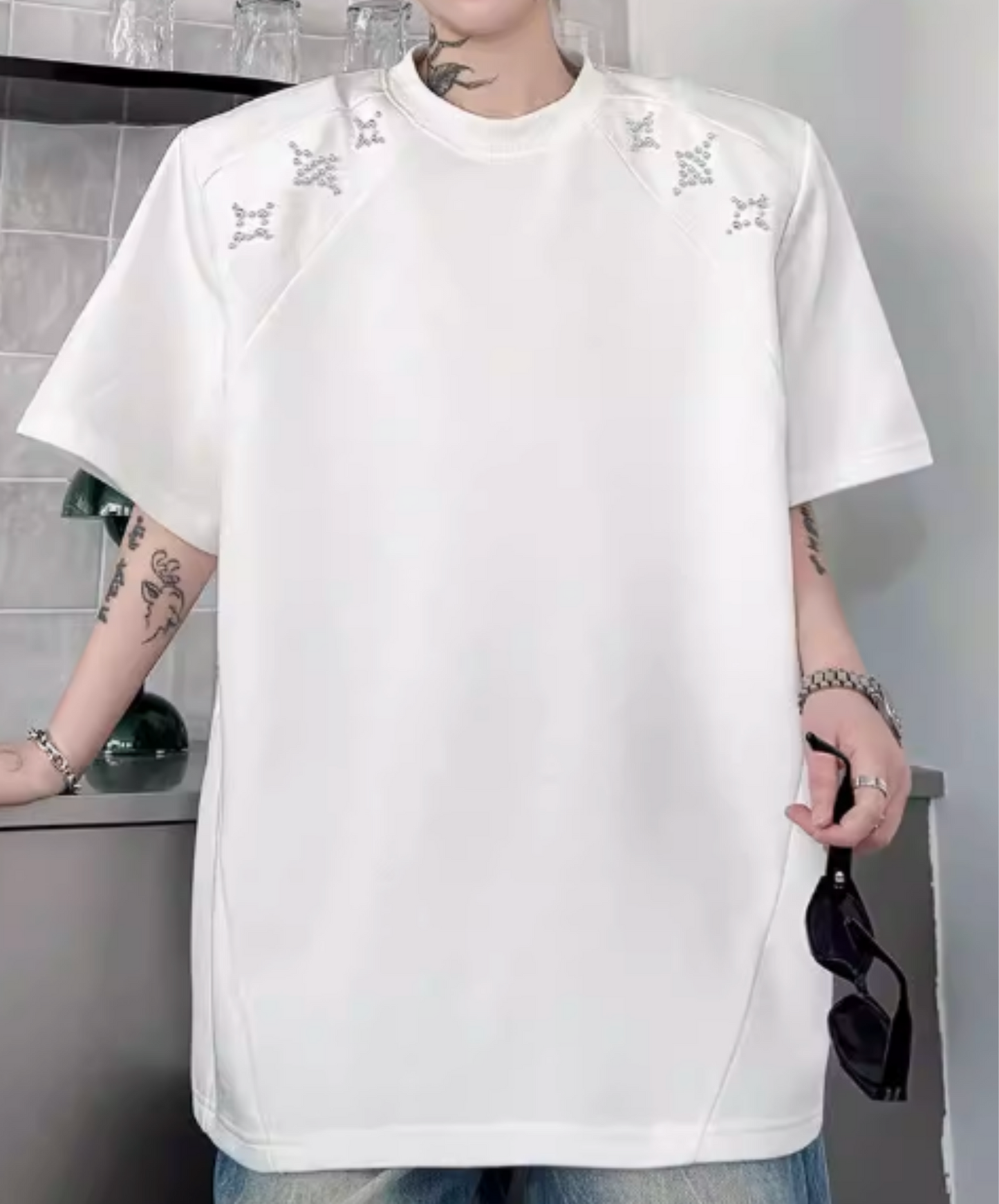 sparkling star motif bead decoration t-shirt EN2827