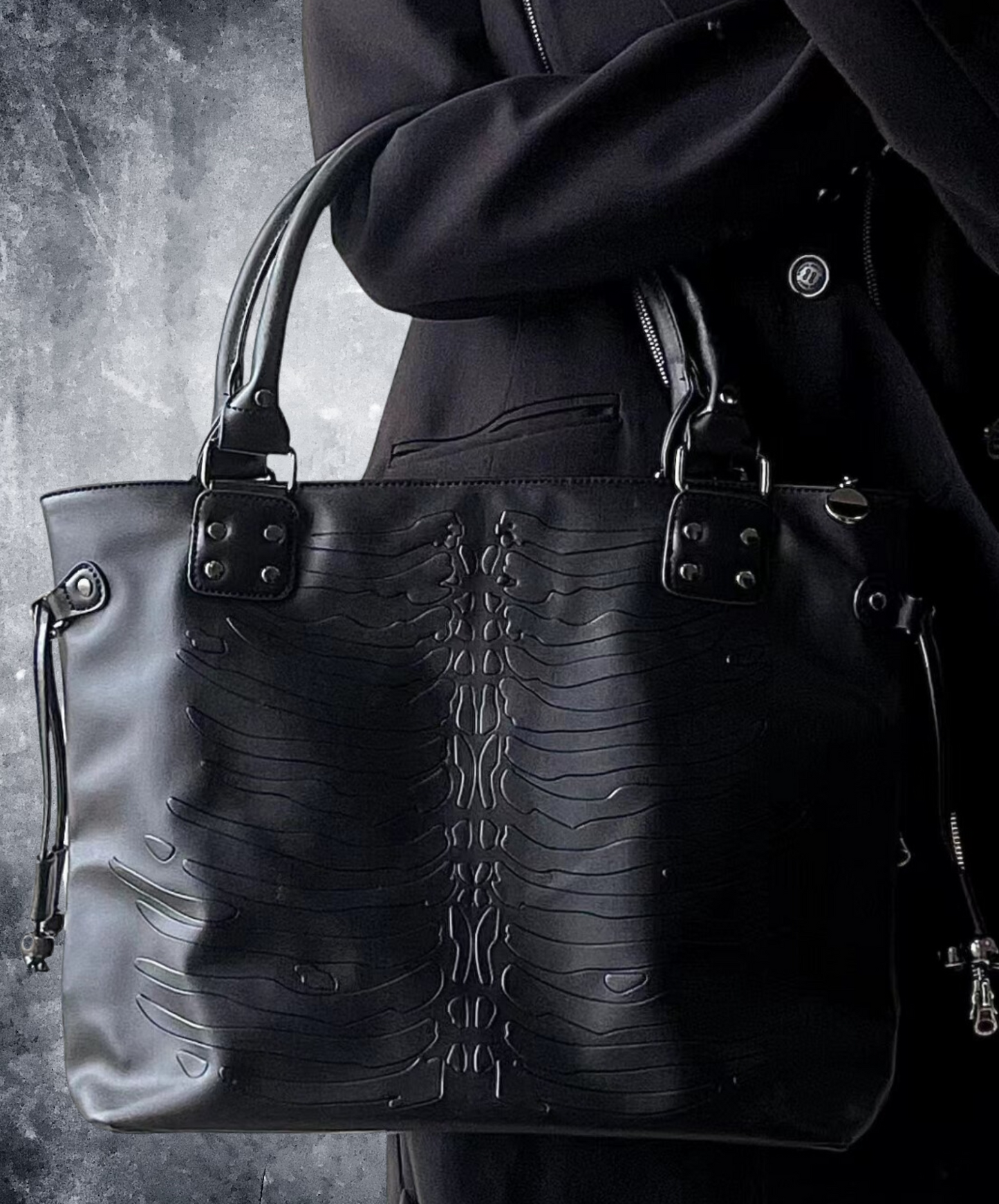 dark gothic bone embossed tote bag EN1771