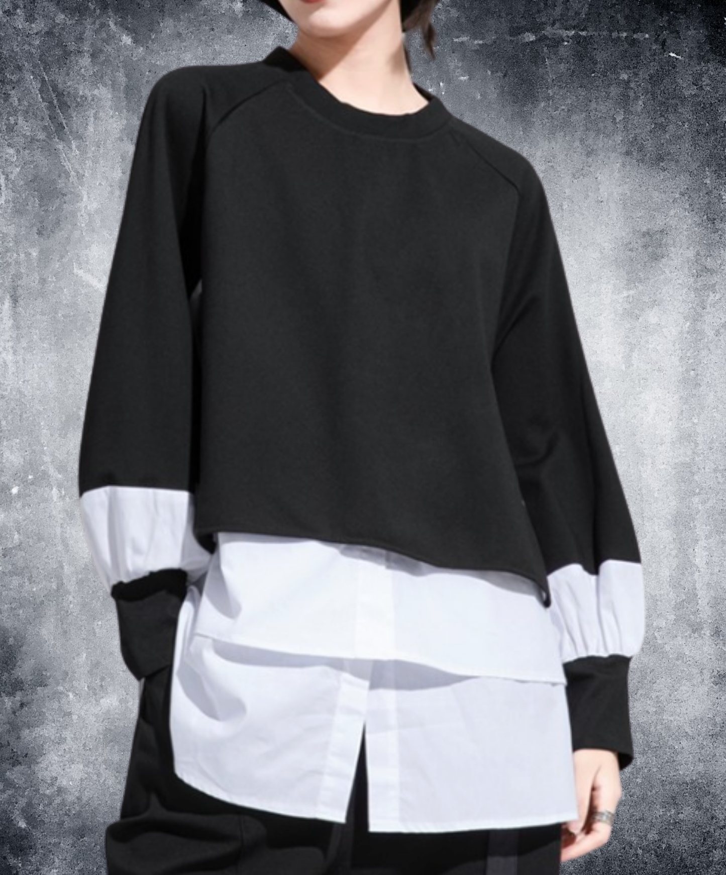 dark layered-look round collar sweatshirt EN2785