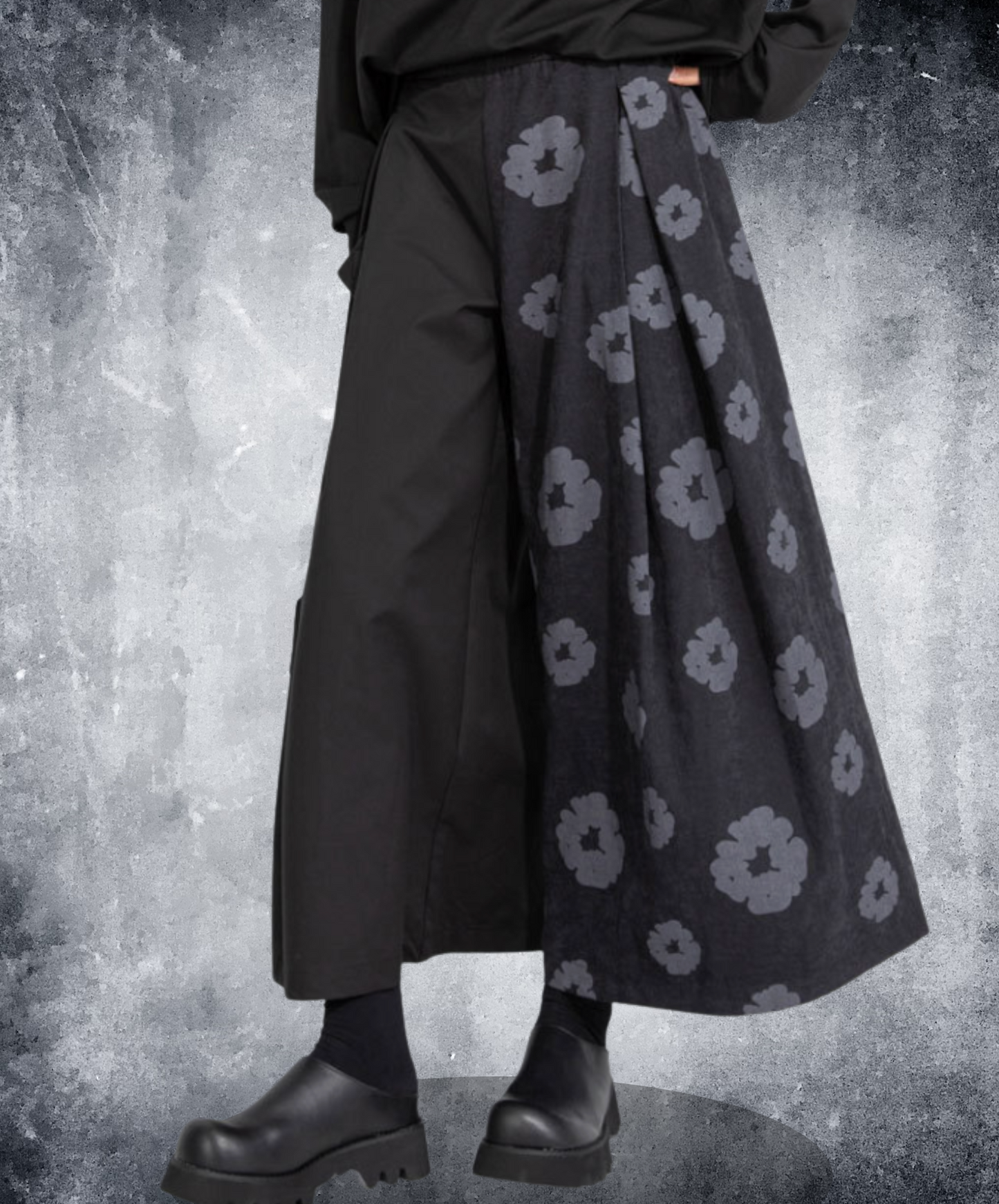 floral motif 3/4 length pants EN2487