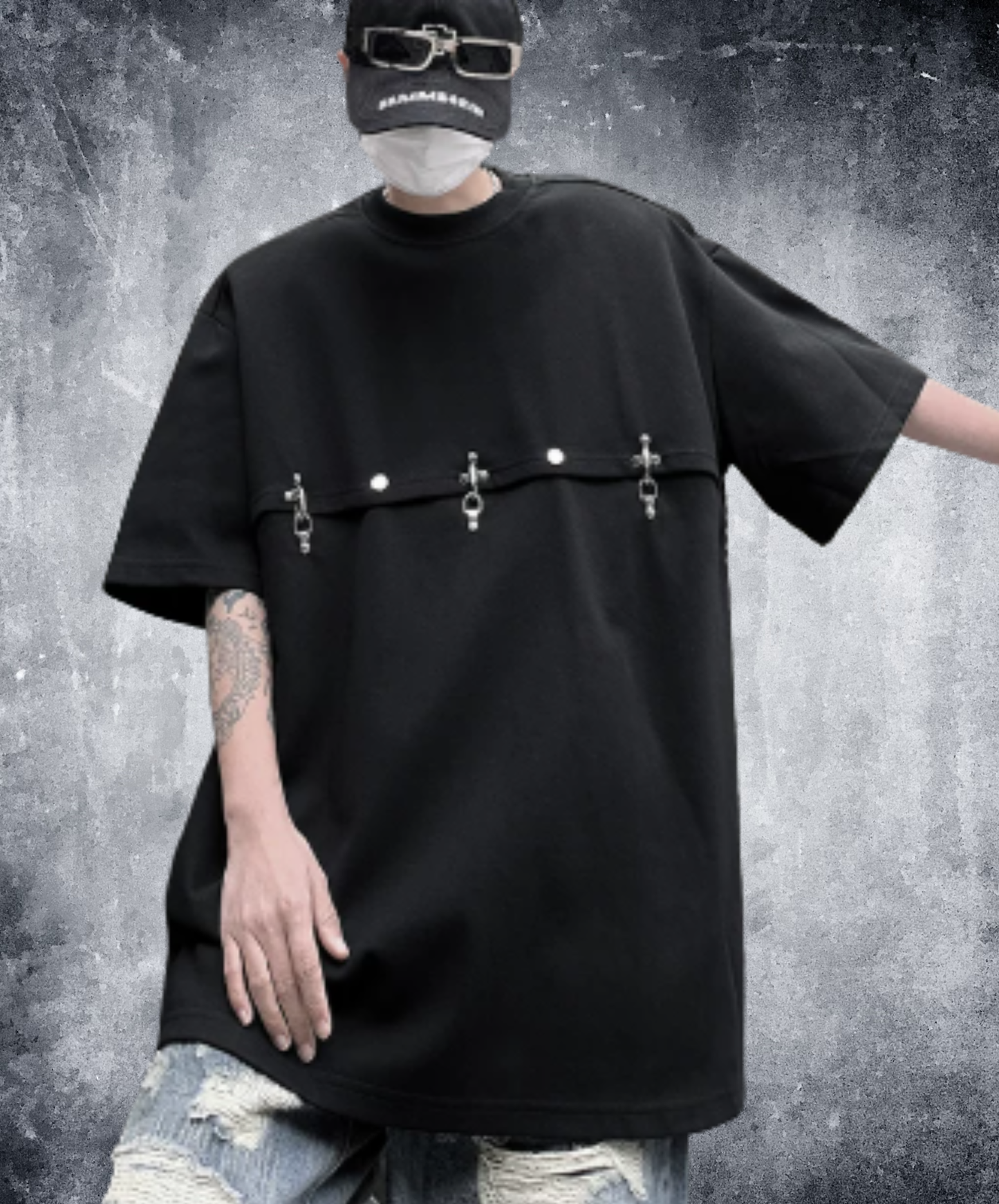 airplane-shaped buckle connector t-shirt EN2926