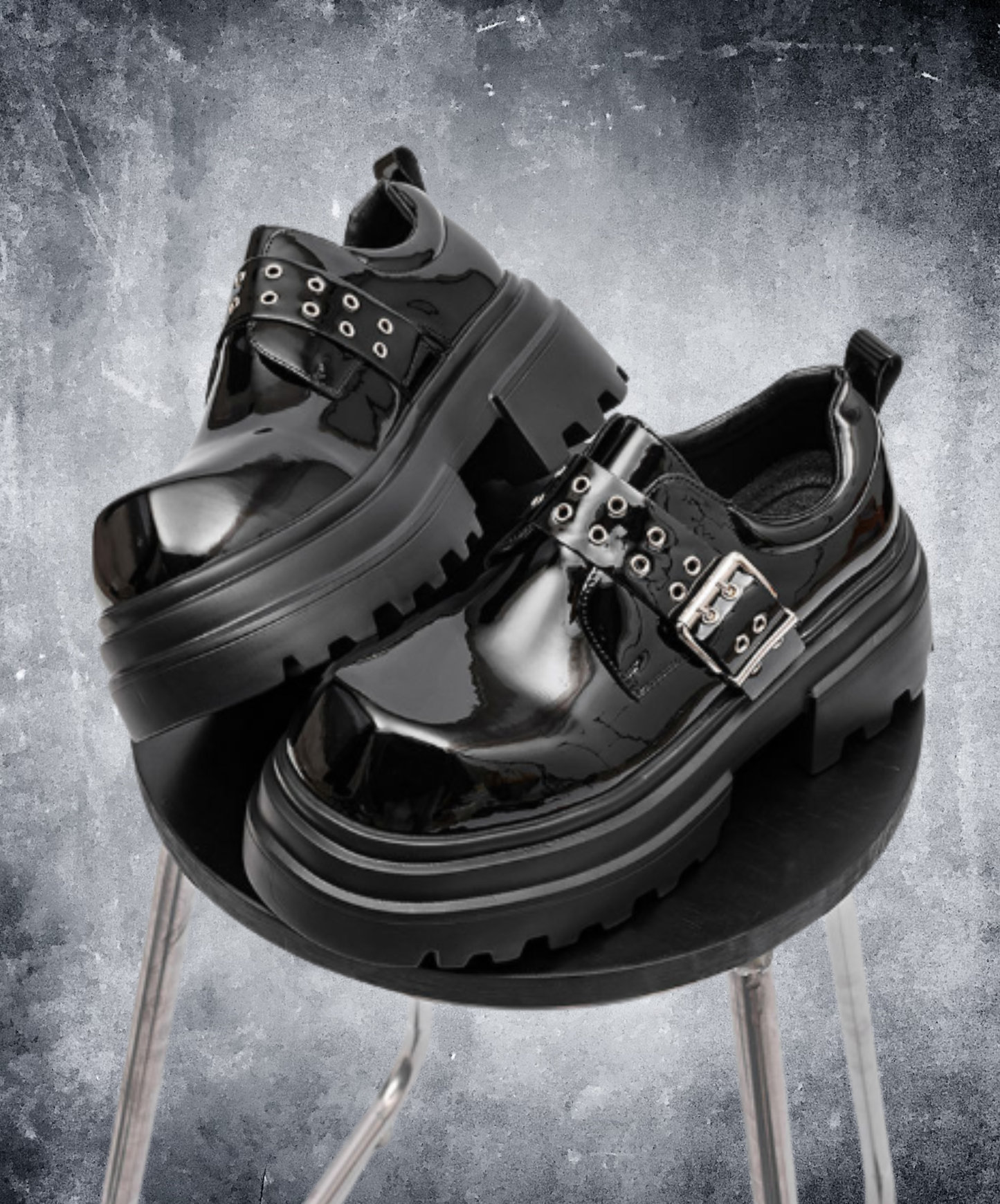 square-toe with belt detail shoes EN3029