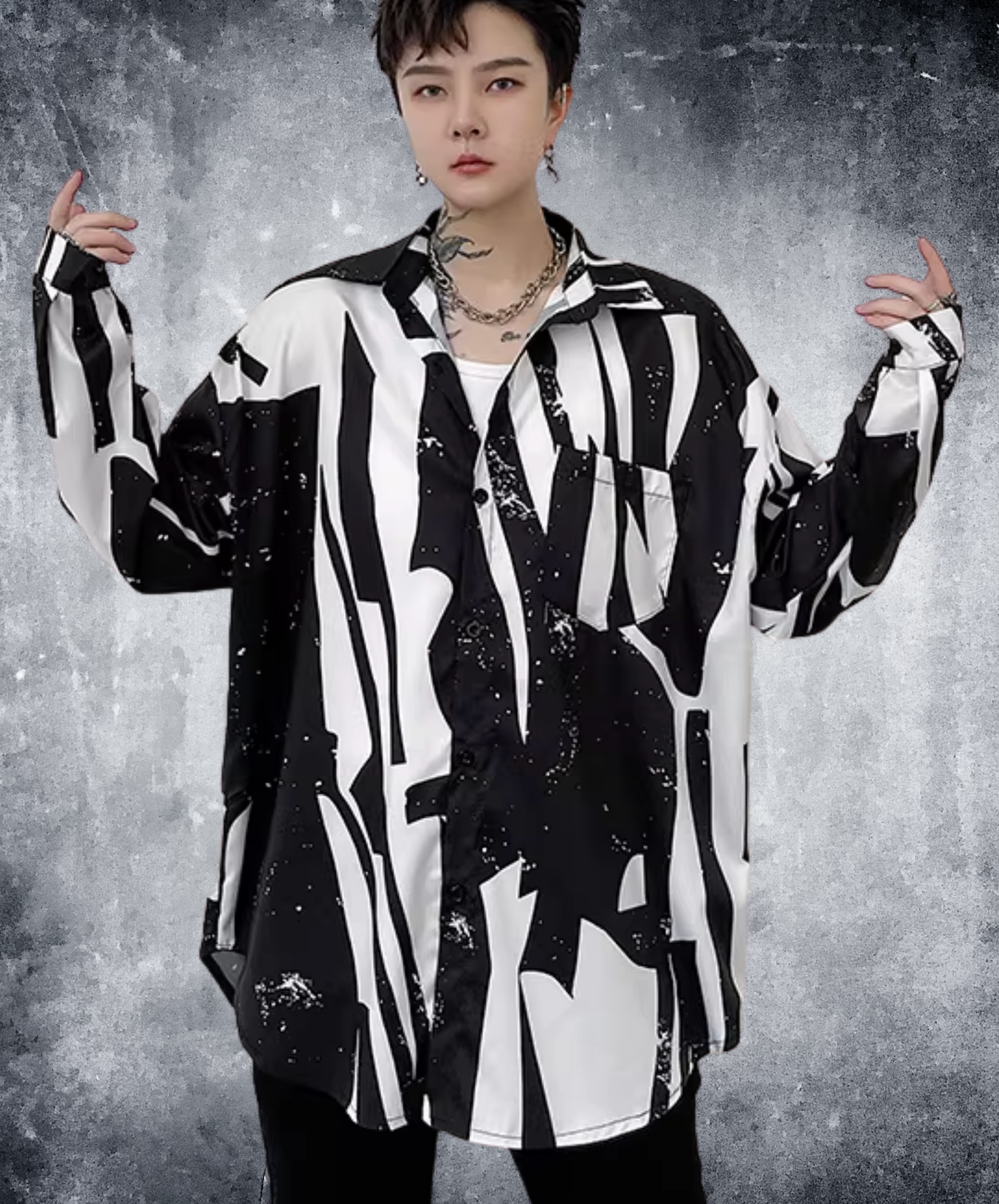 dark black and white print shirt EN2832