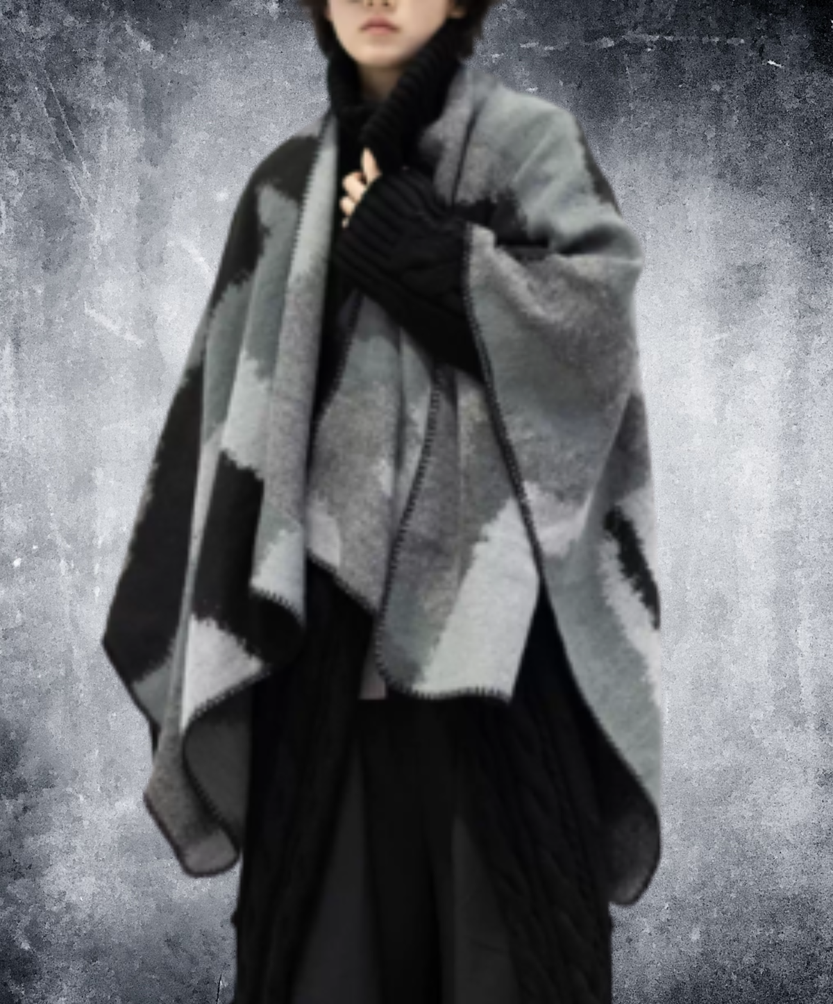 large-scale graceful drape lines cape EN3218