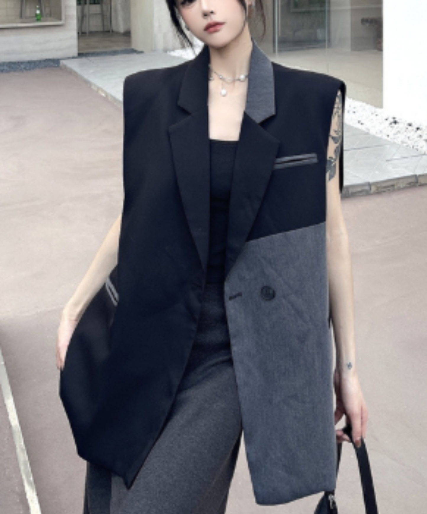 two-tone long length vest EN2923