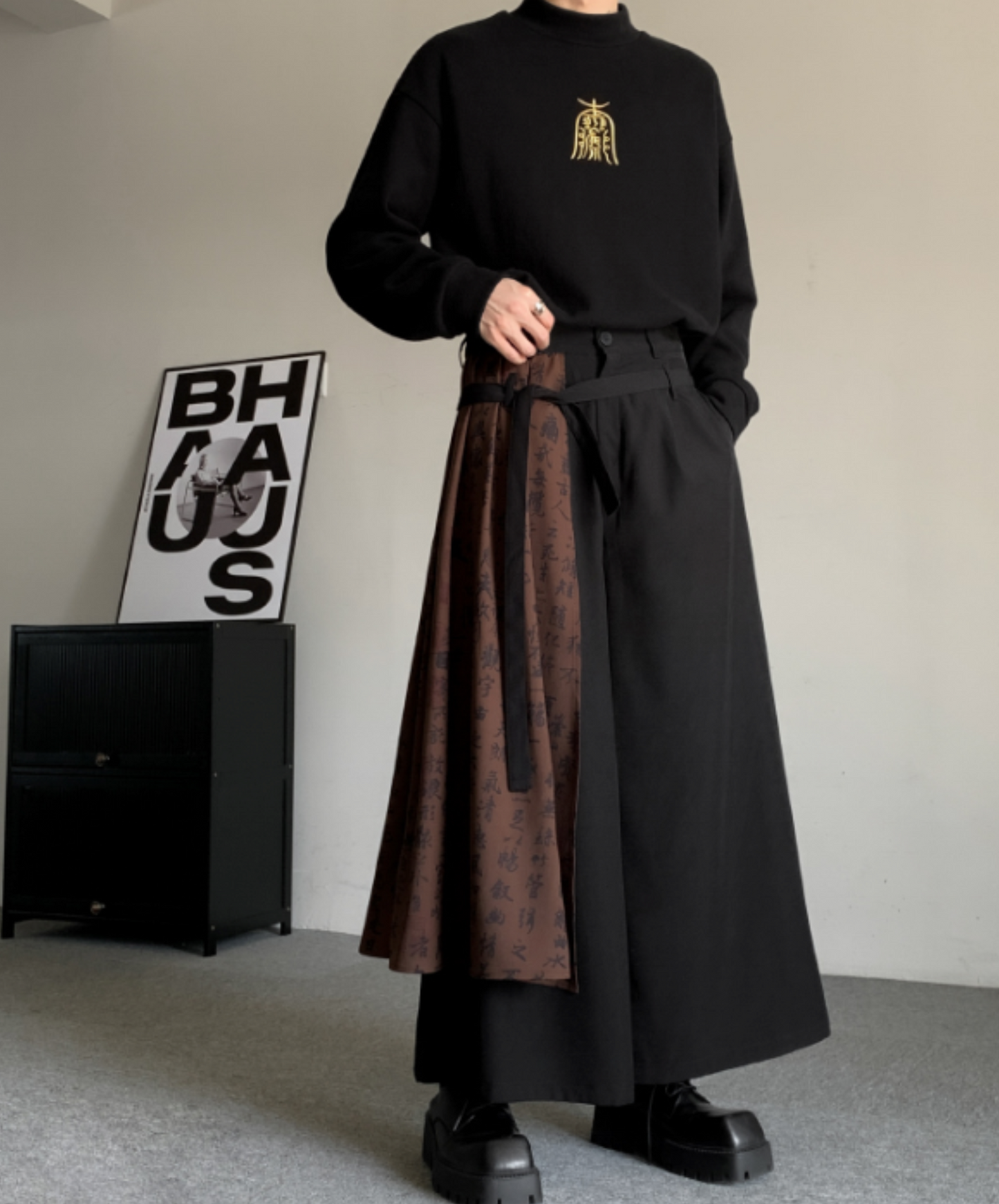 fake two piece calligraphy design hakama pants EN1923