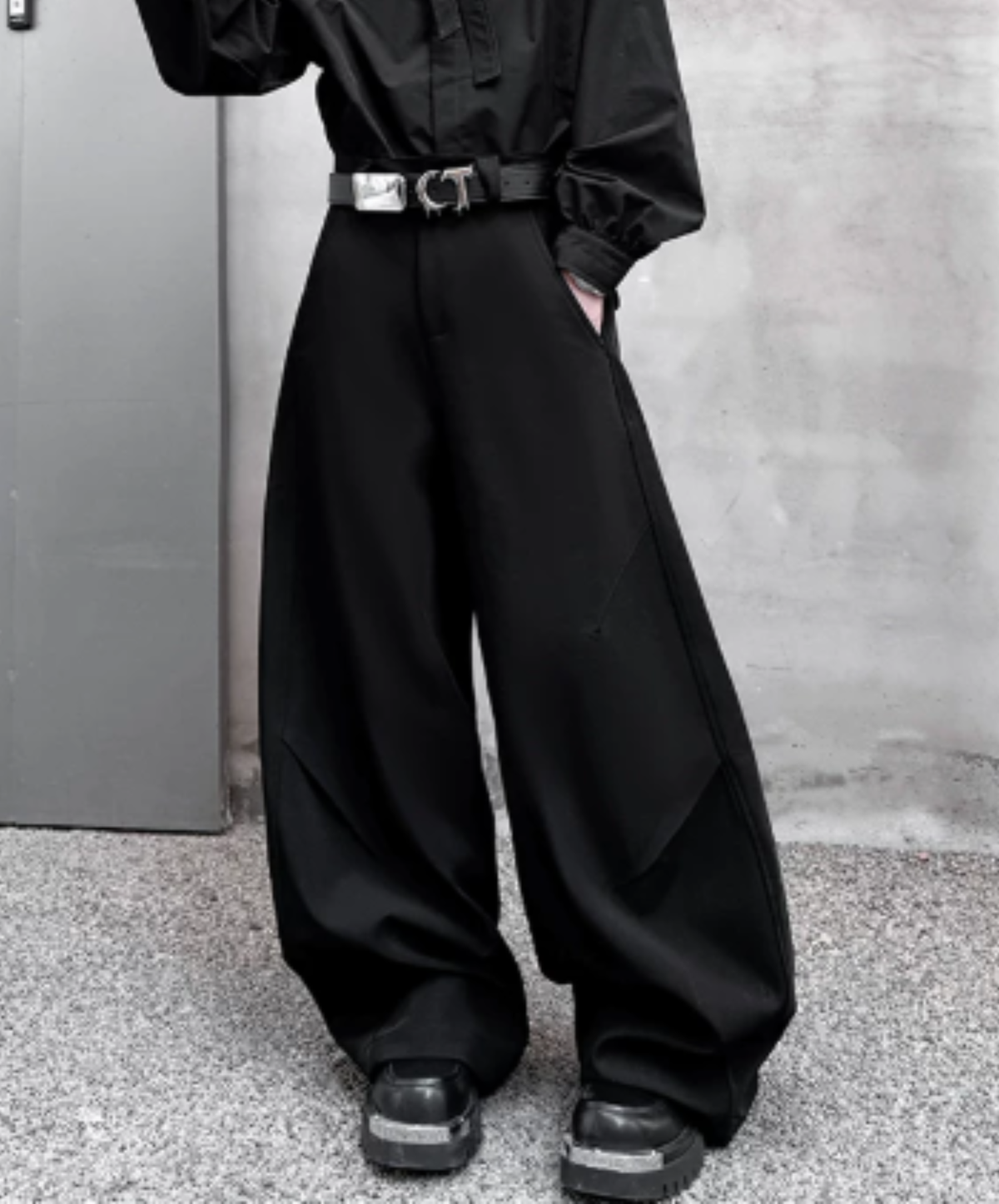 dark knee-tuck cocoon silhouette wide pants EN3196
