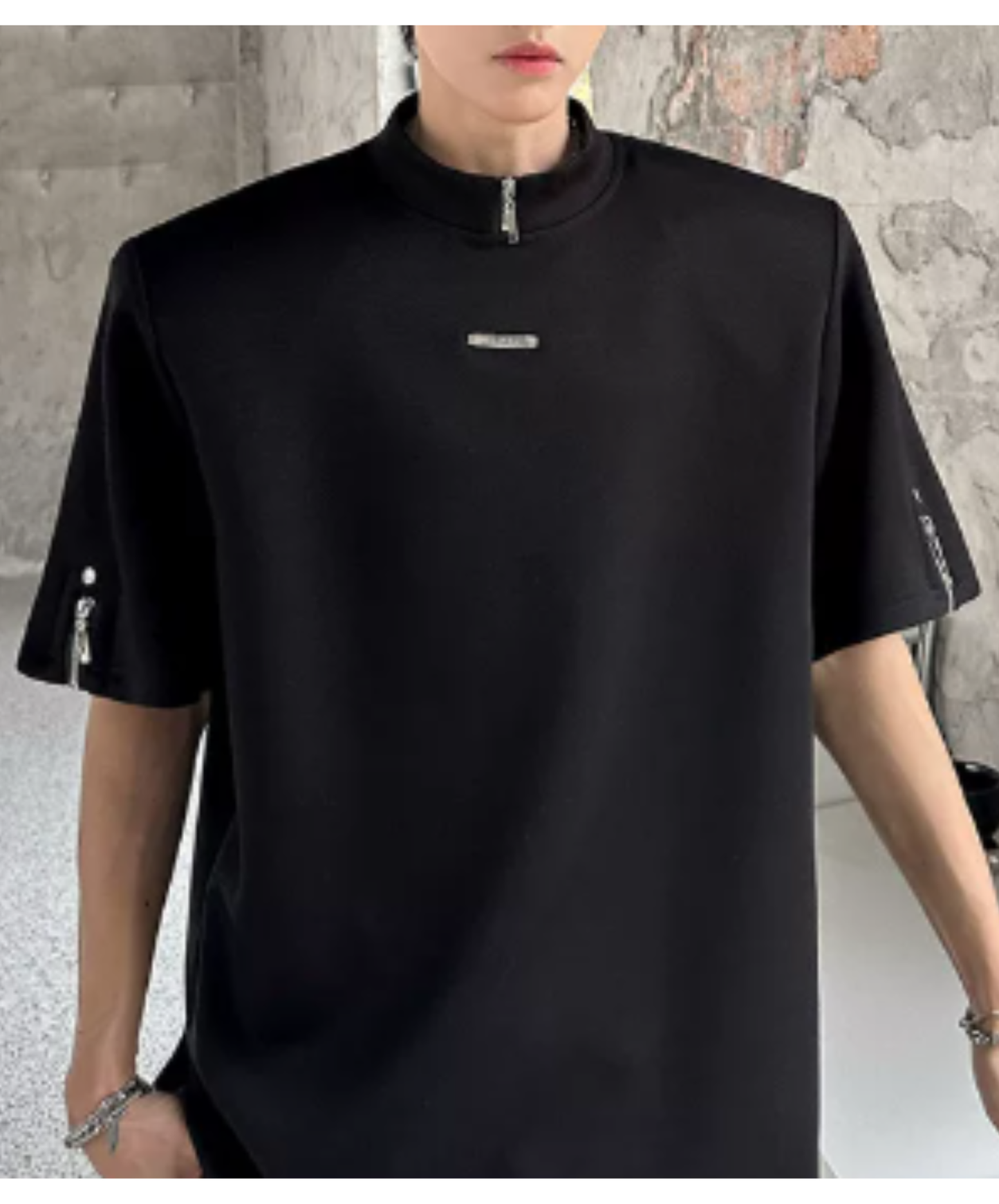 high neck, loose zipper detail t-shirt EN2931