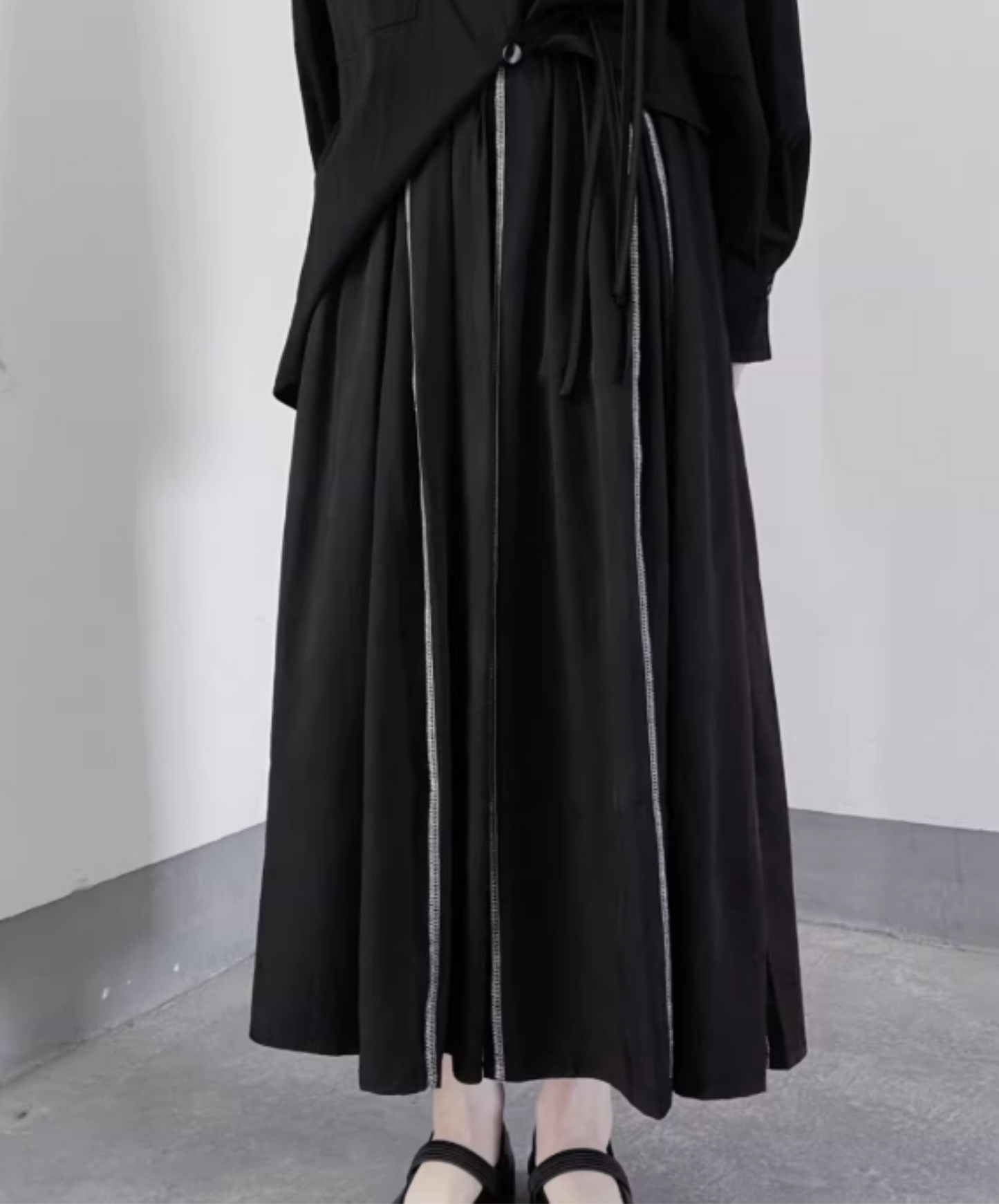 dark rock stitch stripes skirt EN2829