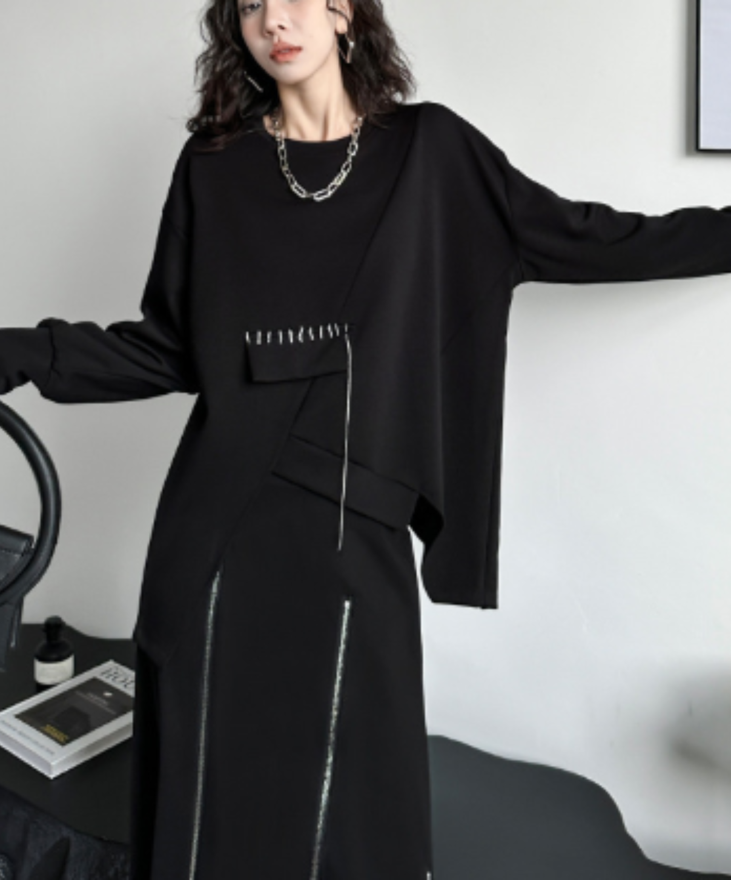 iIrregular seam line design sweatshirt EN3134