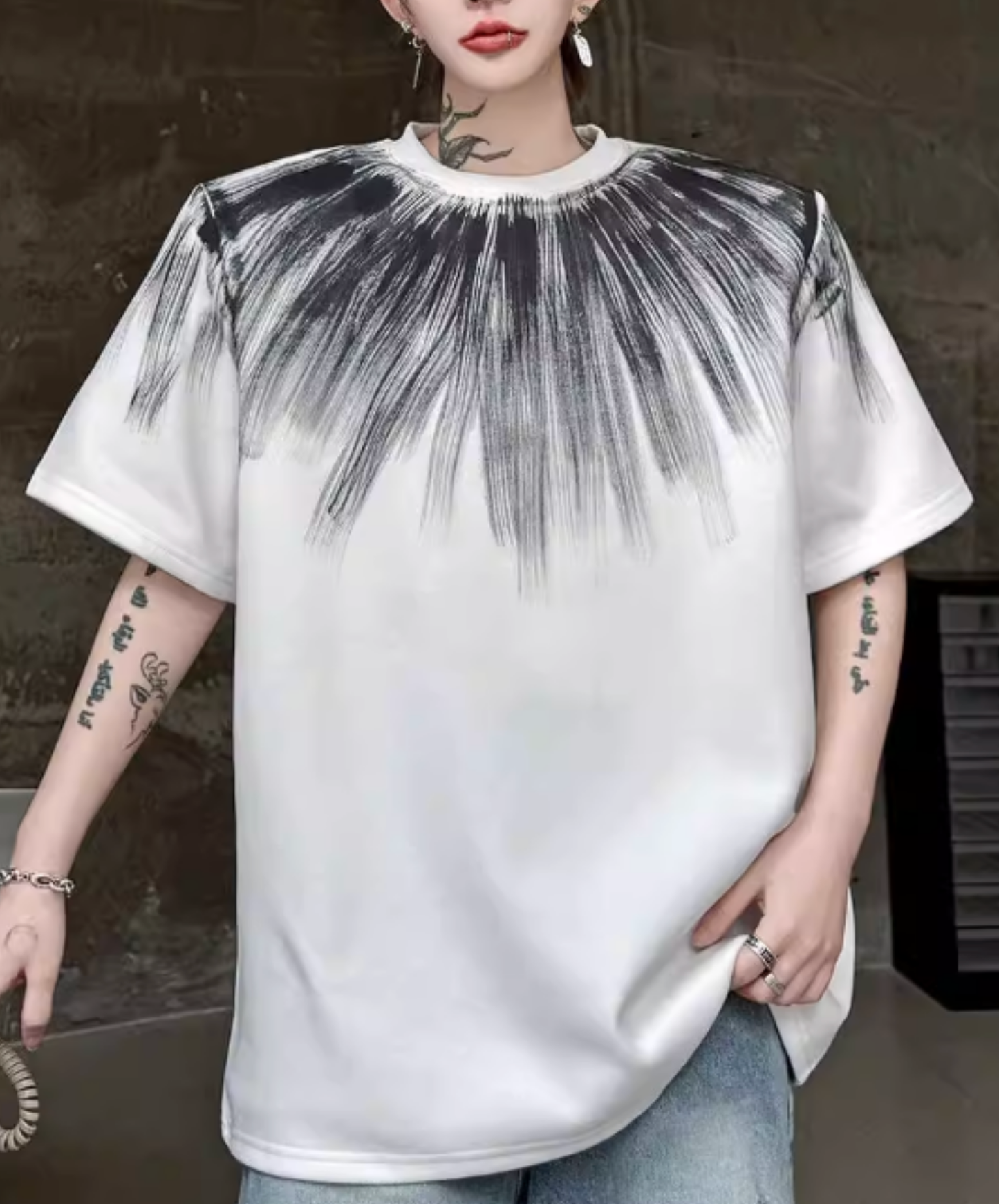 radial pattern short sleeves t-shirt EN2824