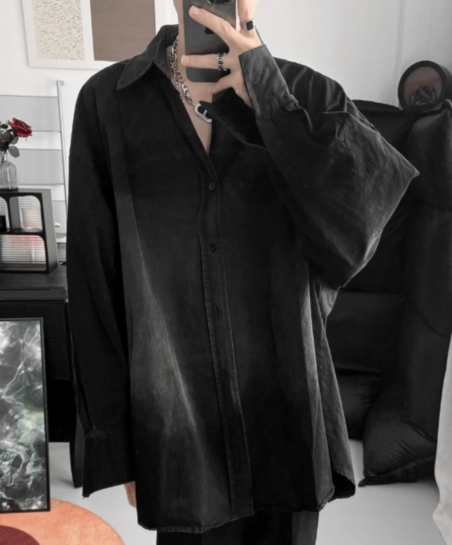 dark faded, distressed design shirt EN2765