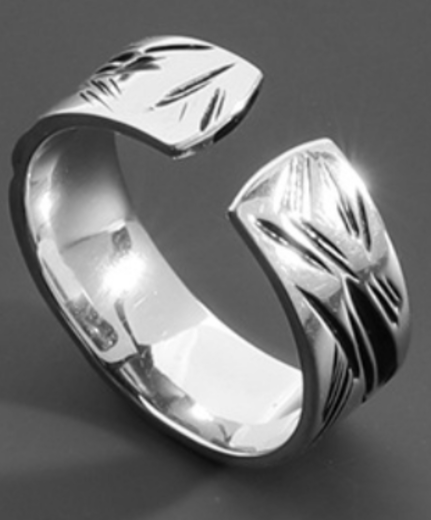 slash design s925 free size ring EN2565