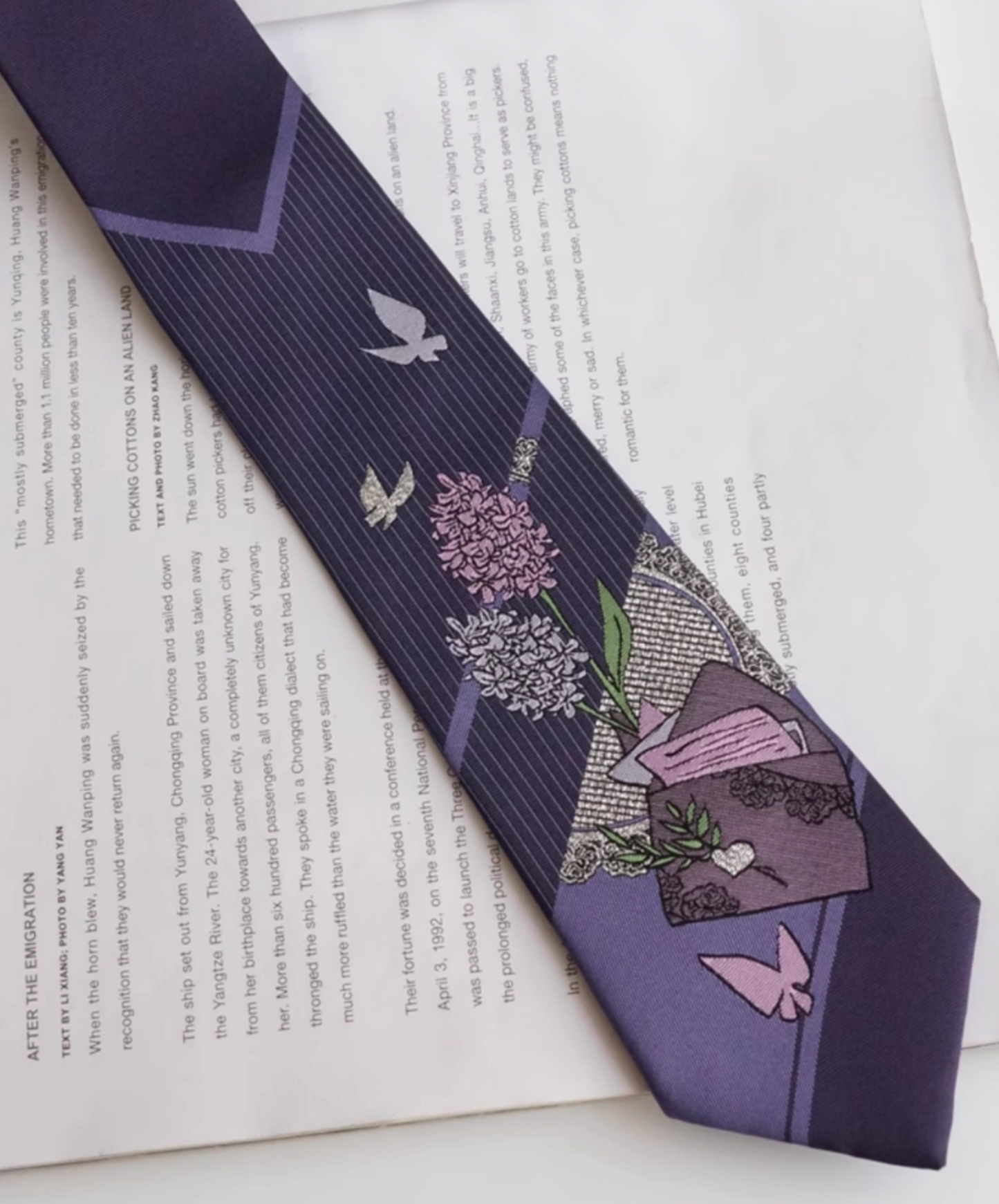dark lavender letter necktie EN2676