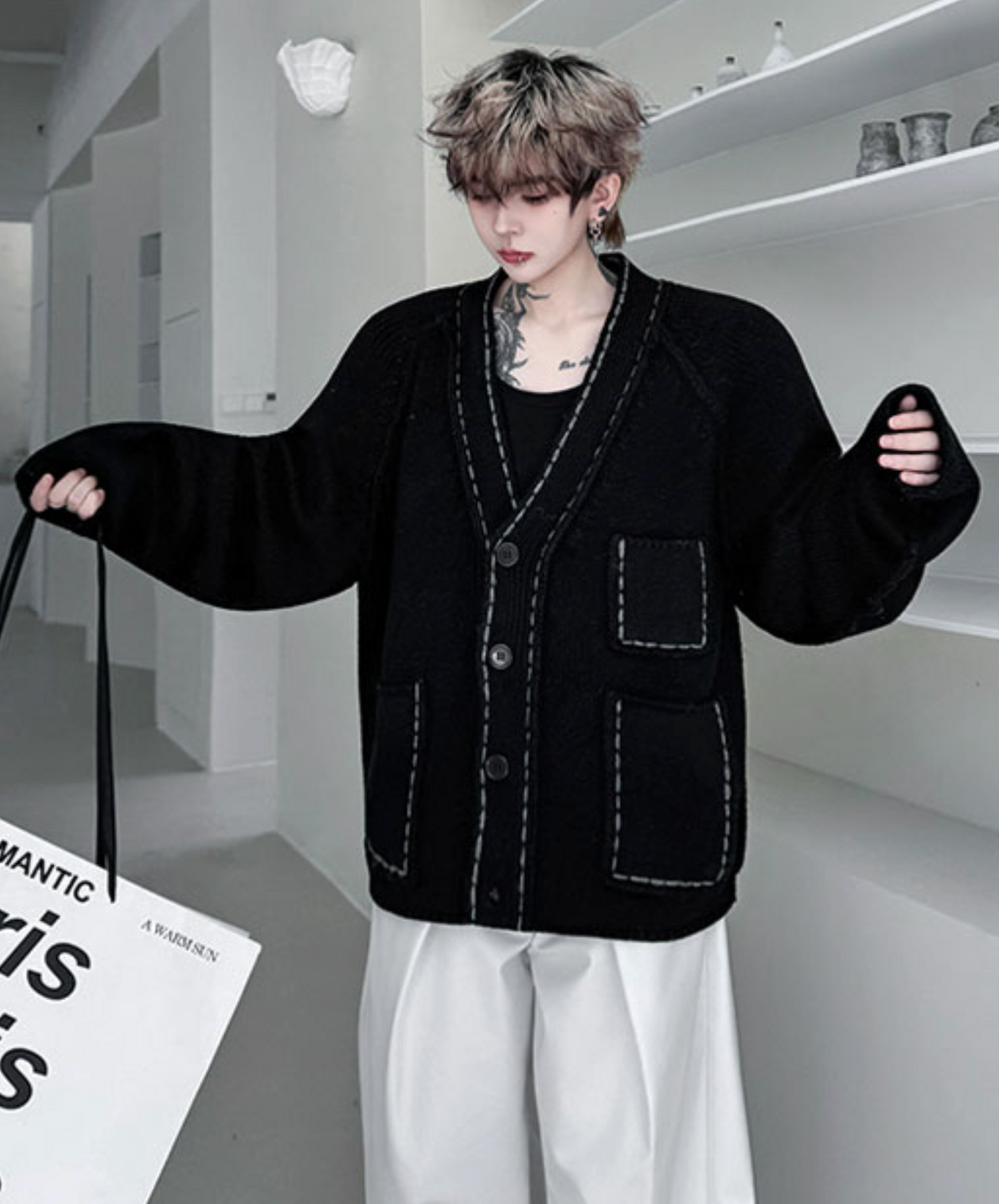 -neck with unique stitching cardigan EN2525