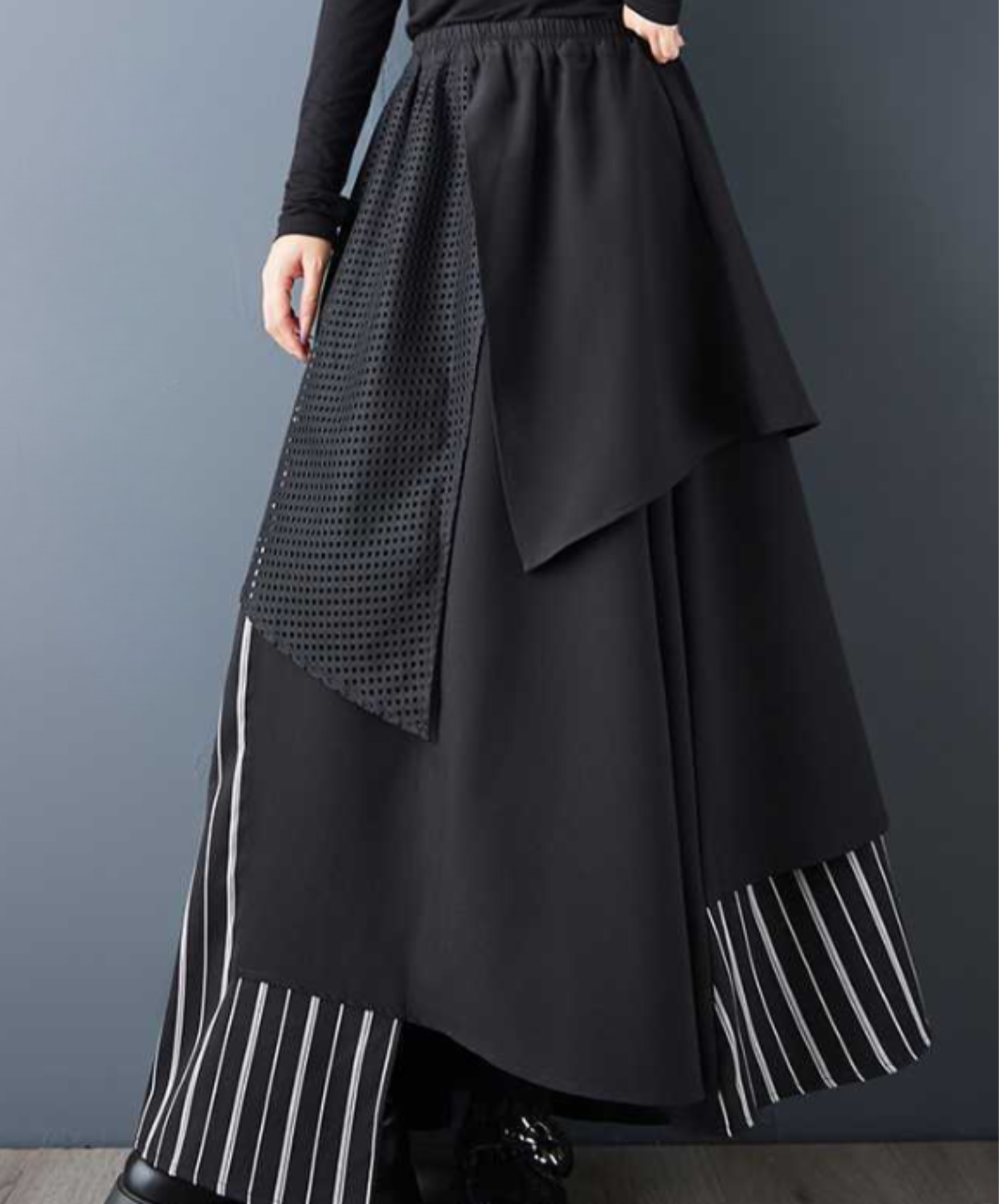 eyelet lace and stripe asymmetrical design skirt EN2756