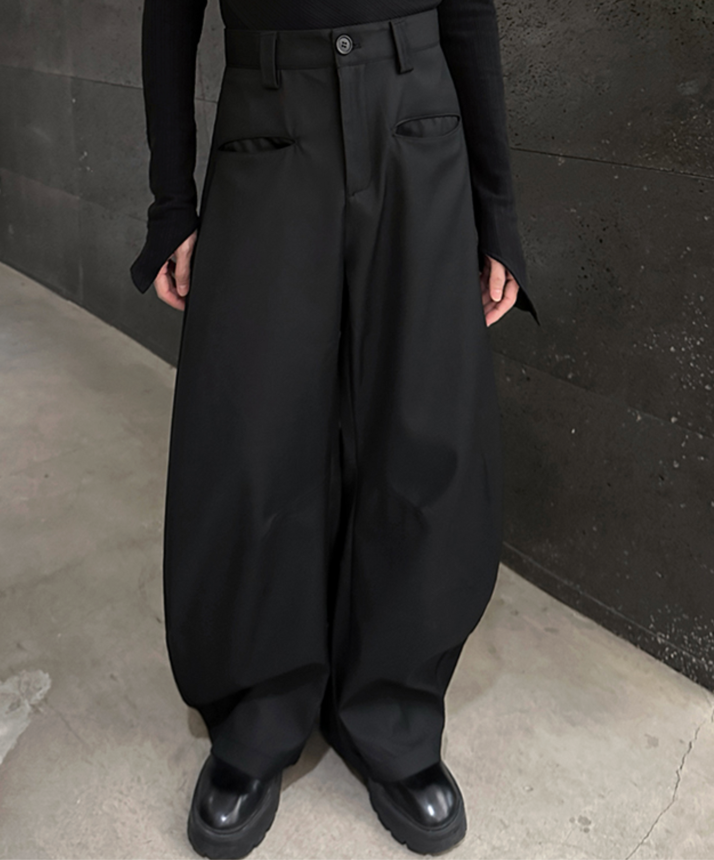 unisex clean silhouette wide pants EN2491