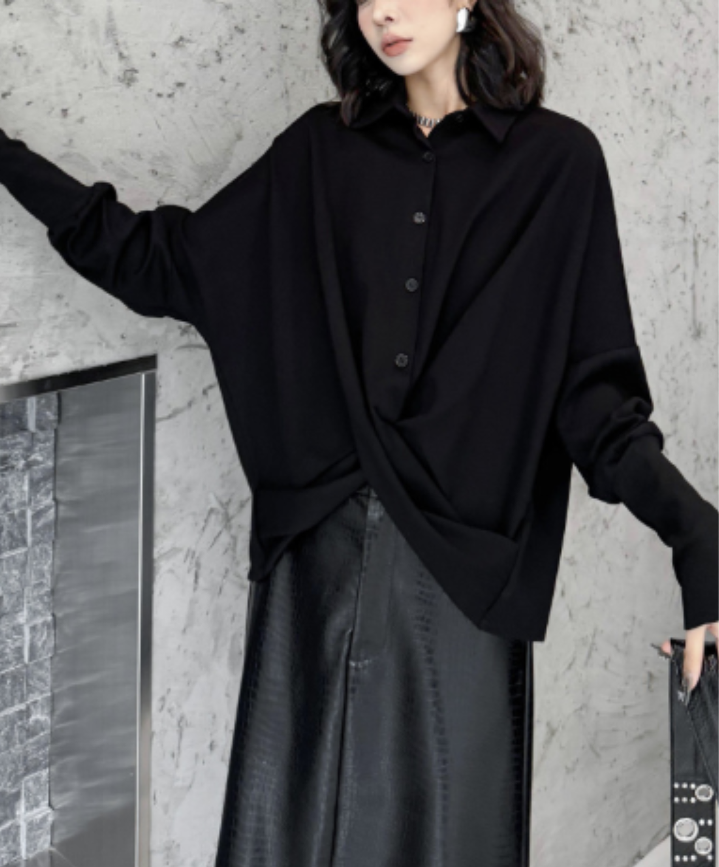 dark crossover-design dolman sleeves shirt EN3131