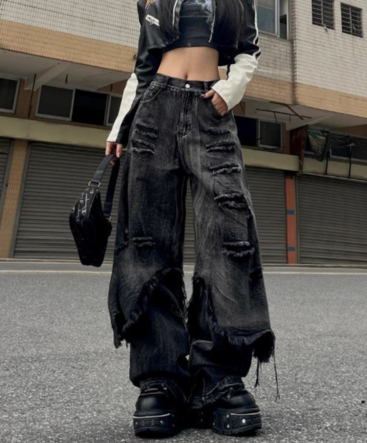 distressed finish with a layered look wide pants EN3173