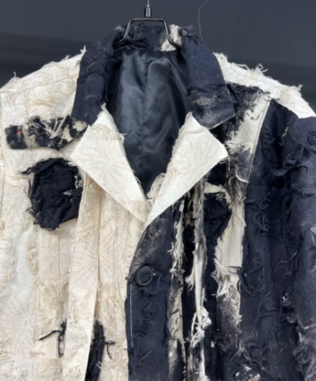asymmetrical frayed finish jacket EN3220