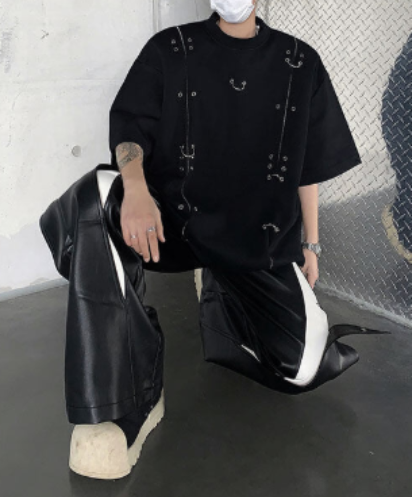metal rivet, loose fit, three-quarter sleeves t-shirt EN2961