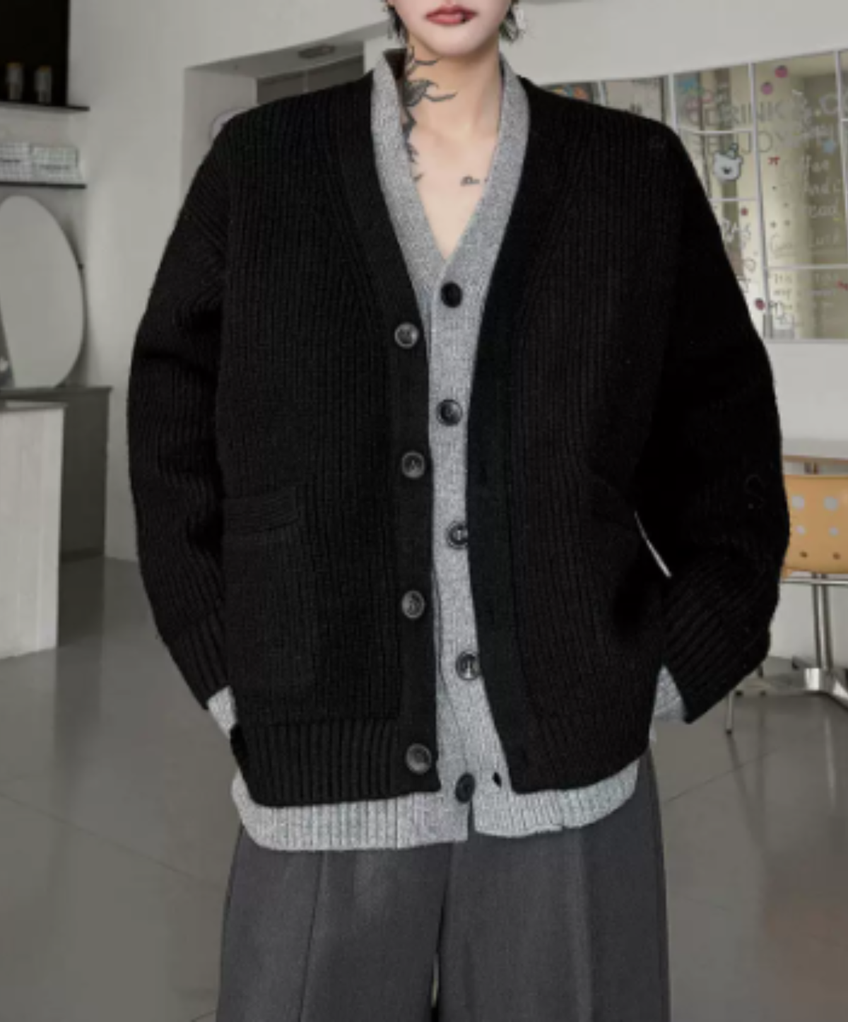 layered-look loose silhouette cardigan EN3254