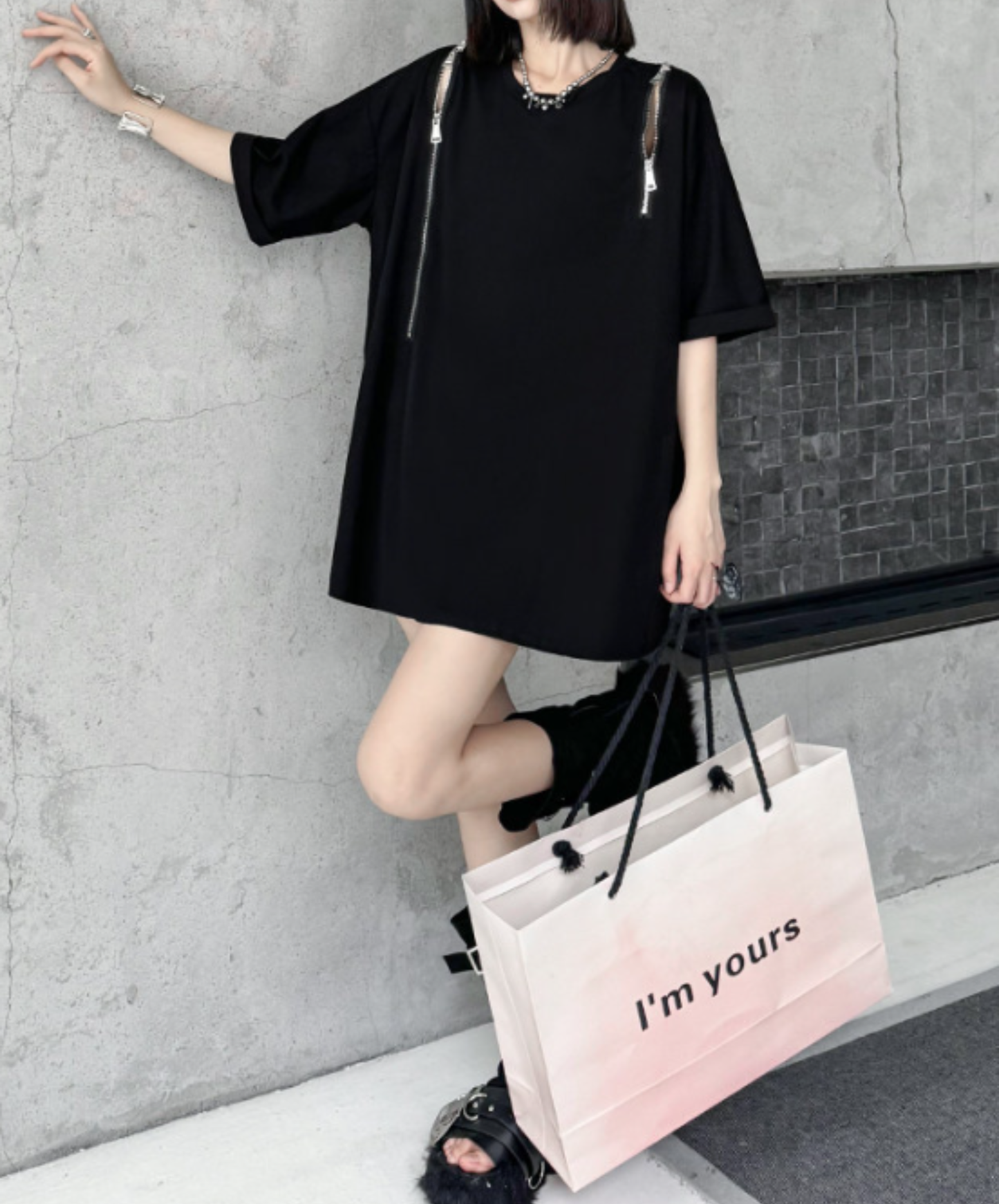 dark off-shoulder zipper t-shirt EN2908
