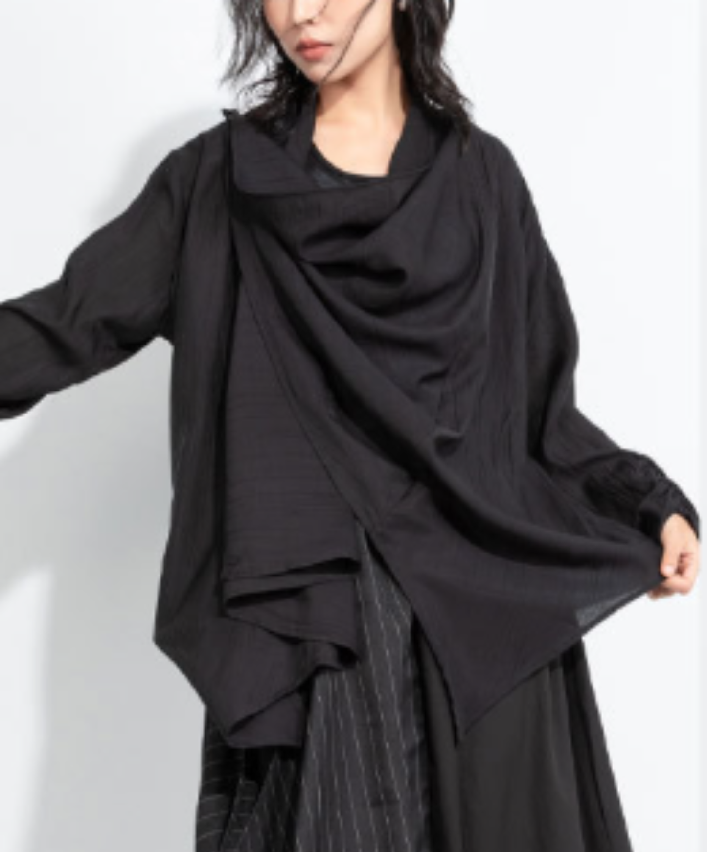 Irregular pattern, lightweight cardigan EN3075